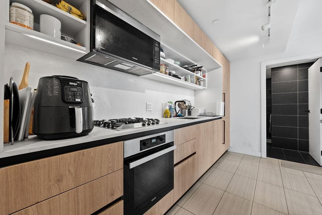 2504 - 5058 Joyce Street, Vancouver, V5R 0J9 — photo 3