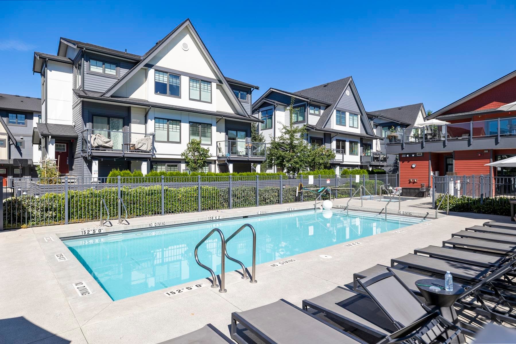 19 - 19451 Sutton Avenue, Pitt Meadows, V3Y 0G6 — photo 2