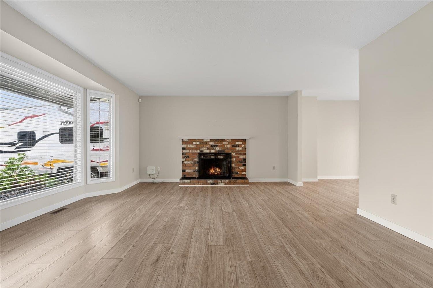 2769 Mccurdy Place, Abbotsford, V2T 5L2 — photo 4