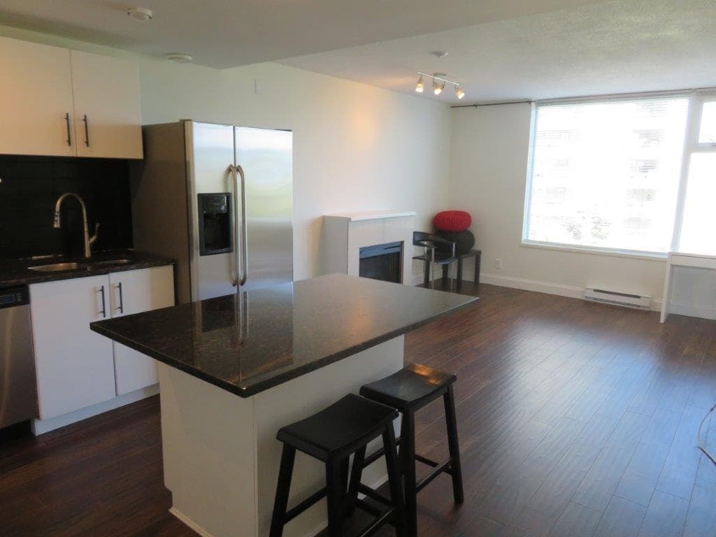 205 - 9298 University Crescent, Burnaby, V5A 4X8 — photo 4
