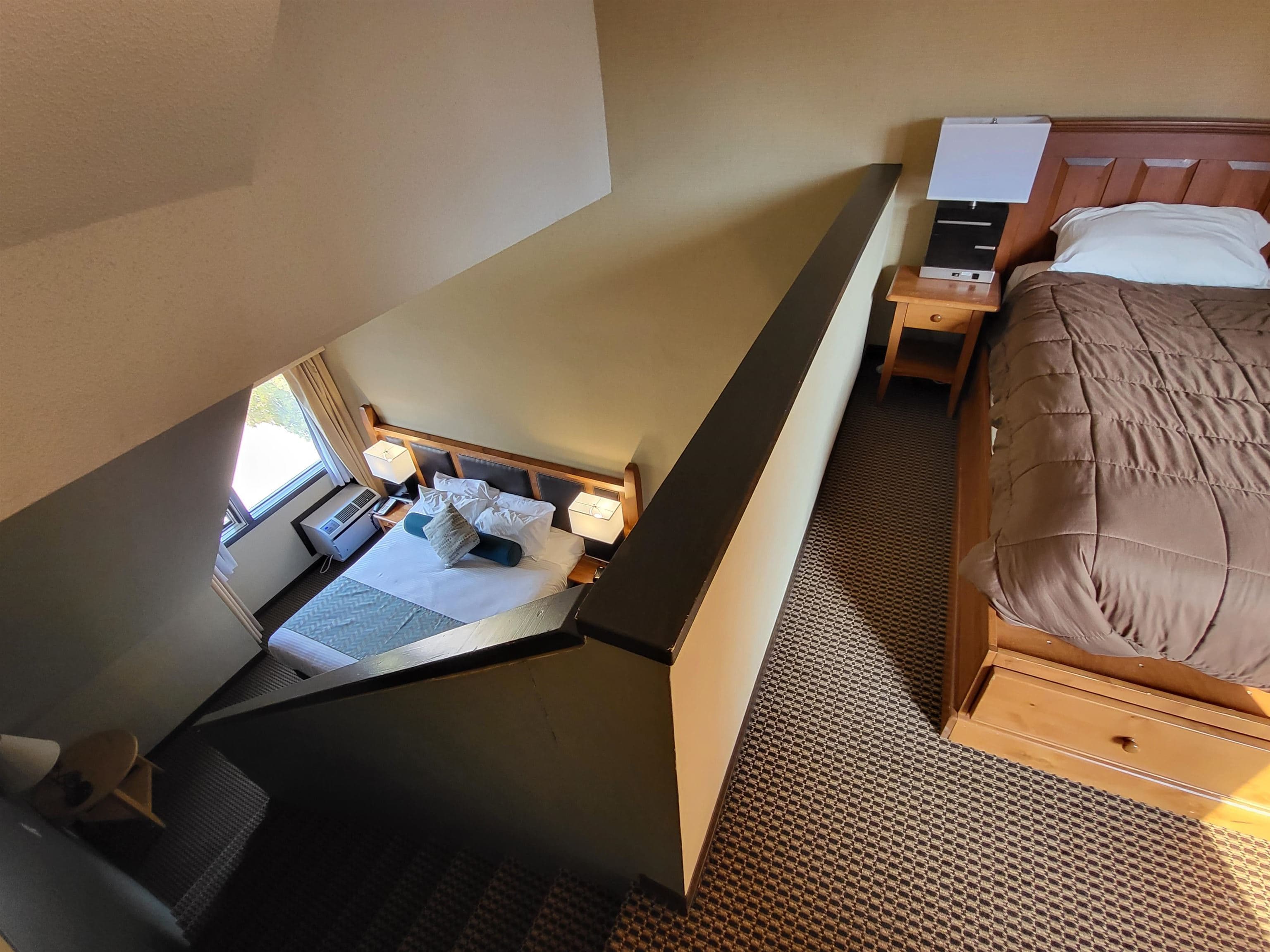 220 - 4220 Gateway Drive, Whistler, V8E 0Z7 — photo 4