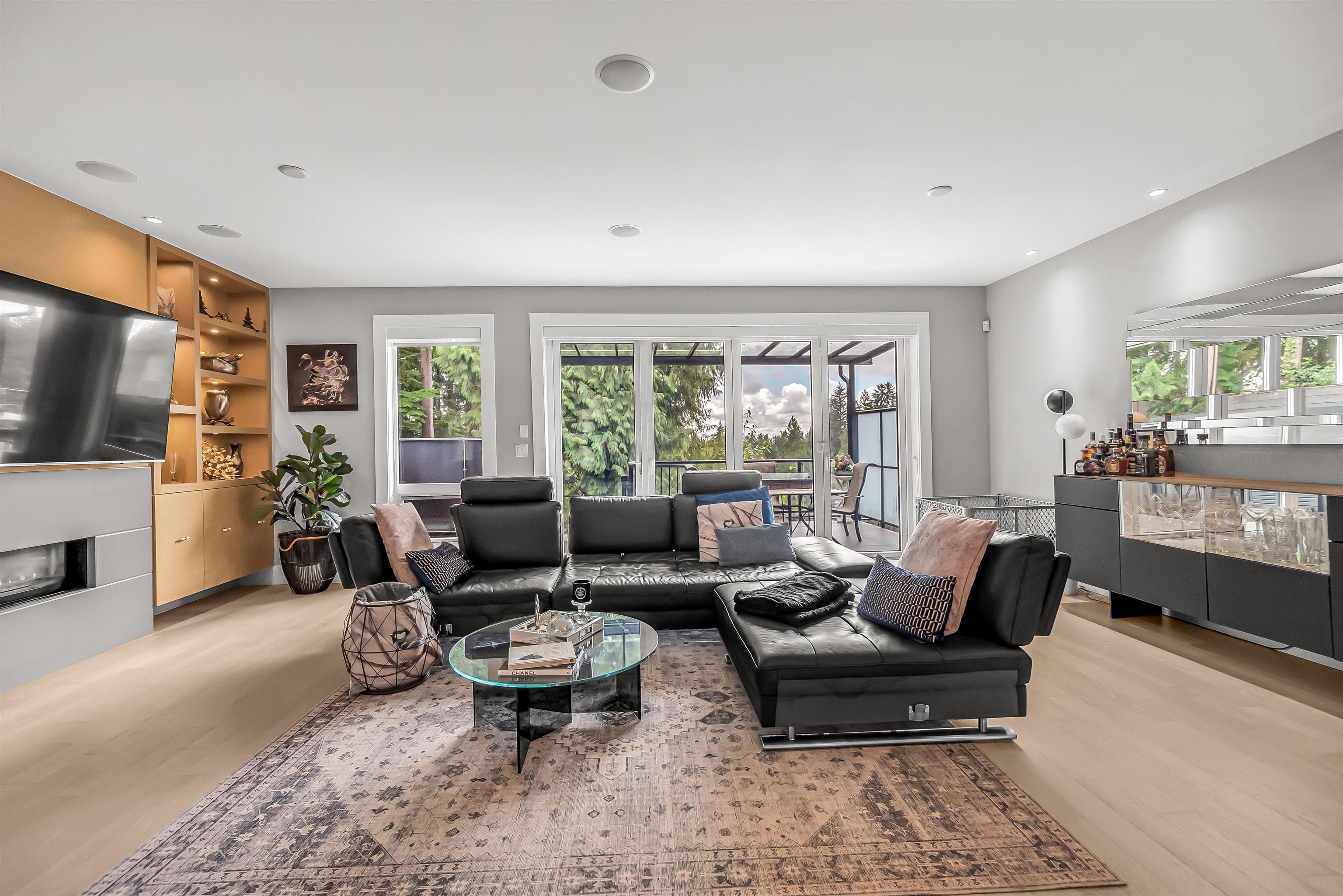 1033 Prospect Avenue, North Vancouver, V7R 2M6 — photo 4