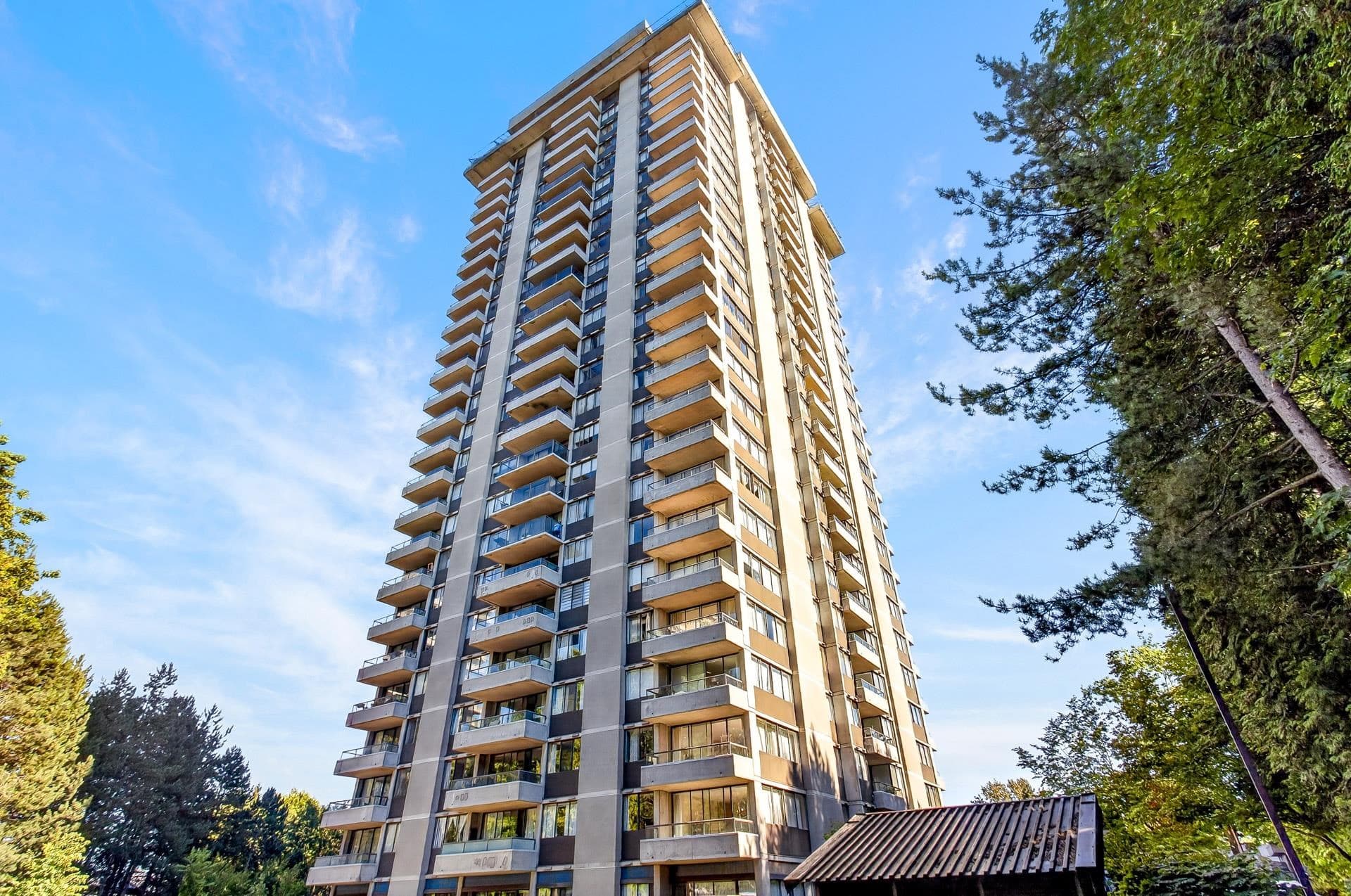 1201 - 3970 Carrigan Court, Burnaby, V3N 4S5 — photo 2