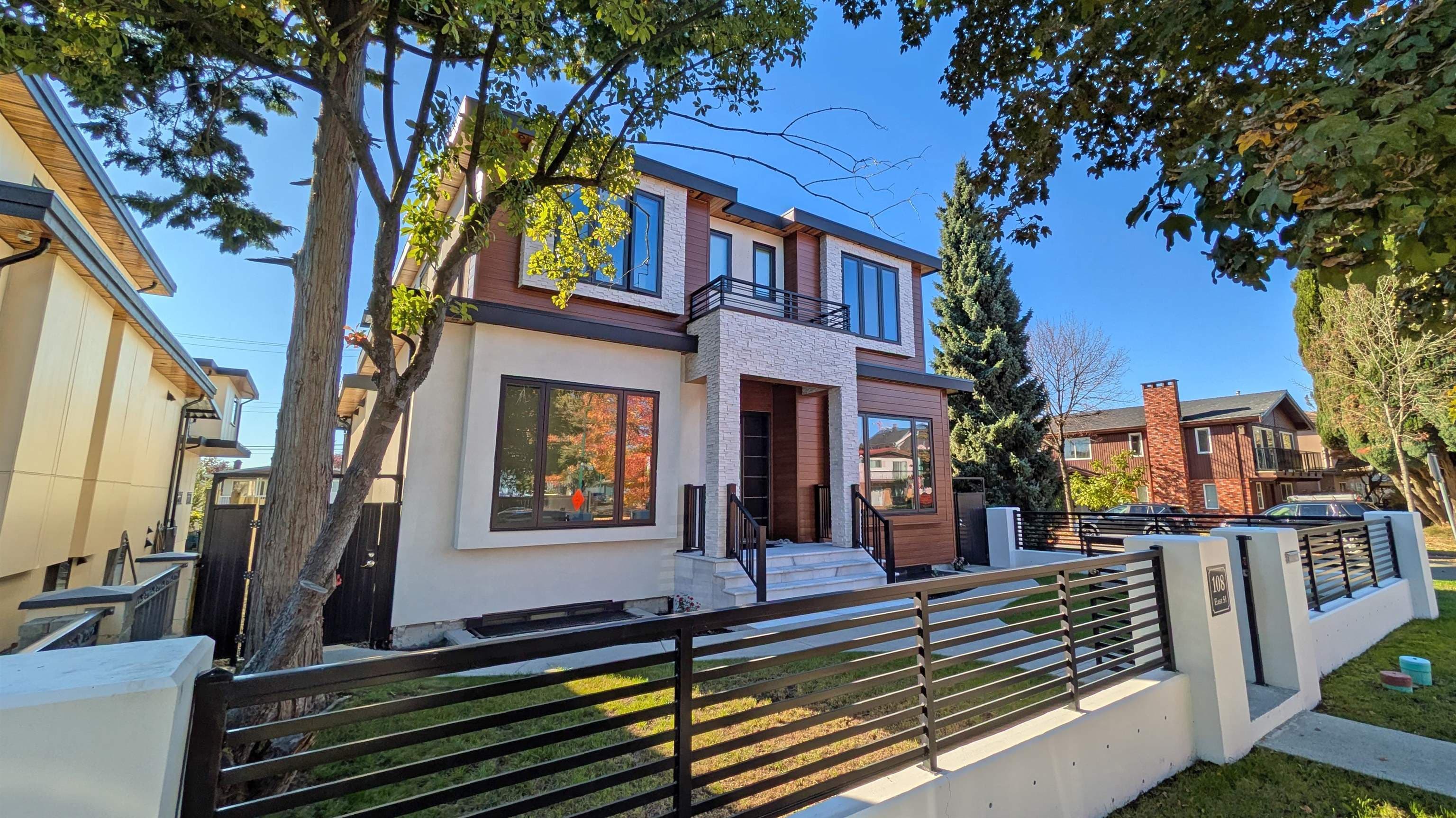 108 E 51st Avenue, Vancouver, V5X 1C3 — photo 2
