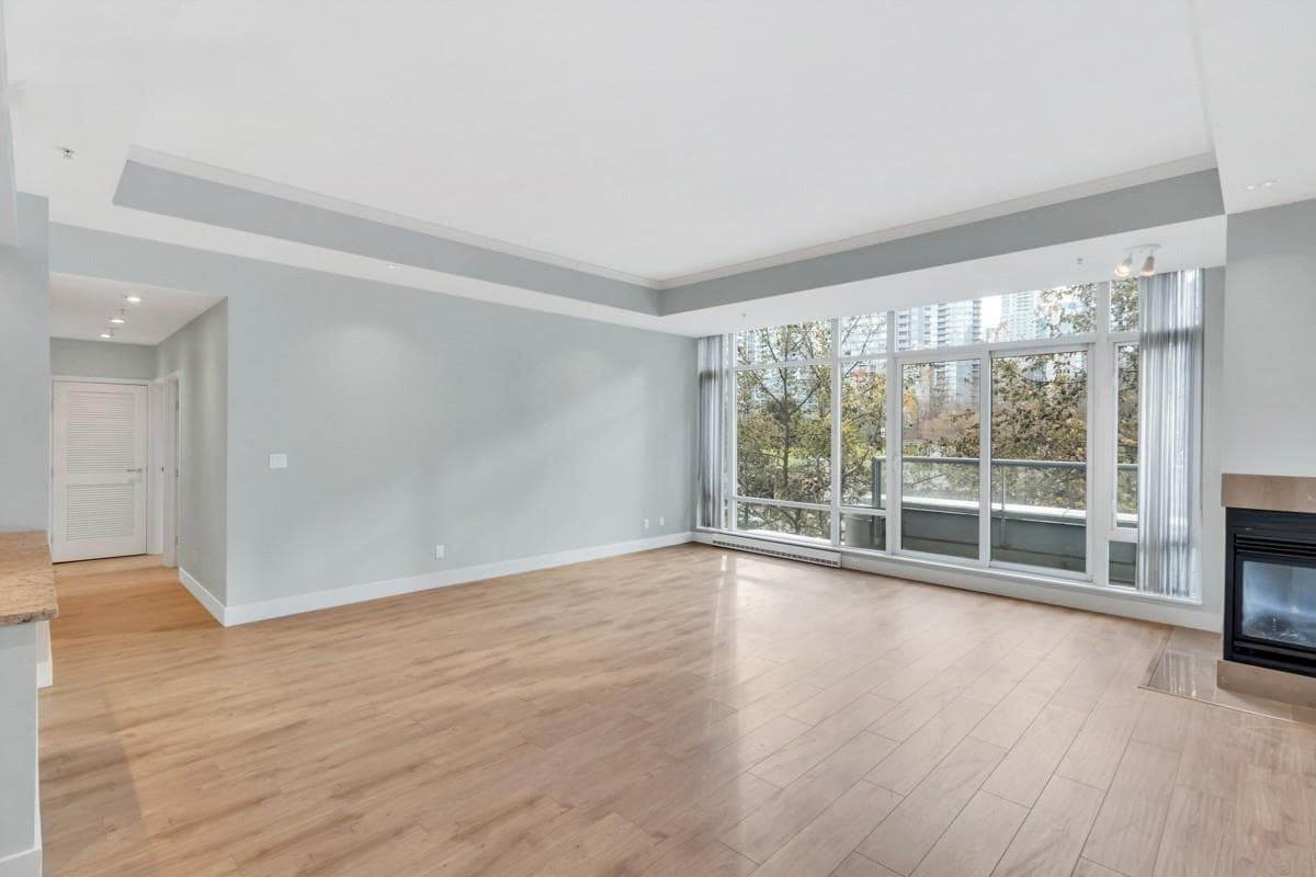 301 - 499 Broughton Street, Vancouver