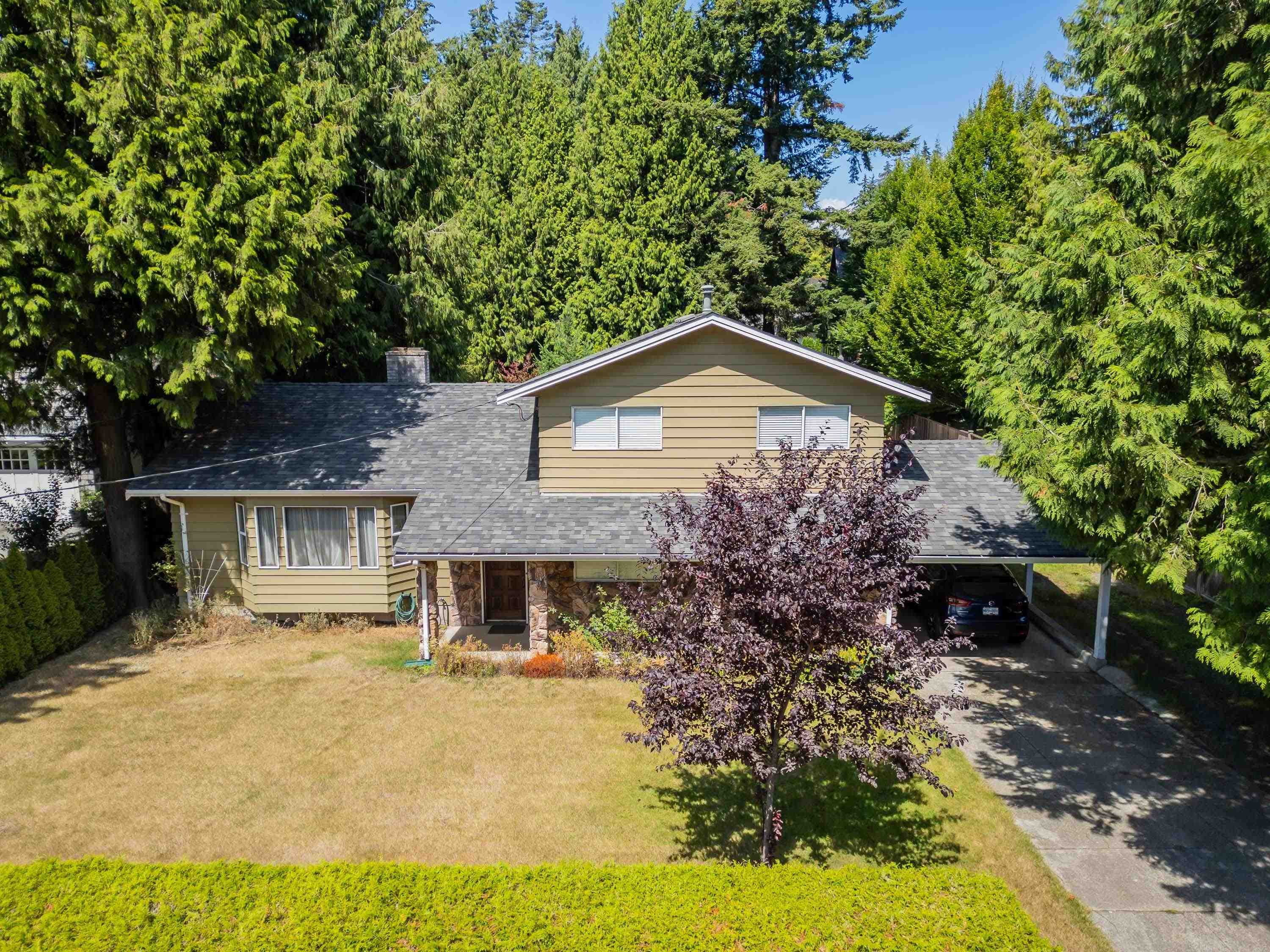 12765 22 Avenue, Surrey, V4A 2B9 — photo 1