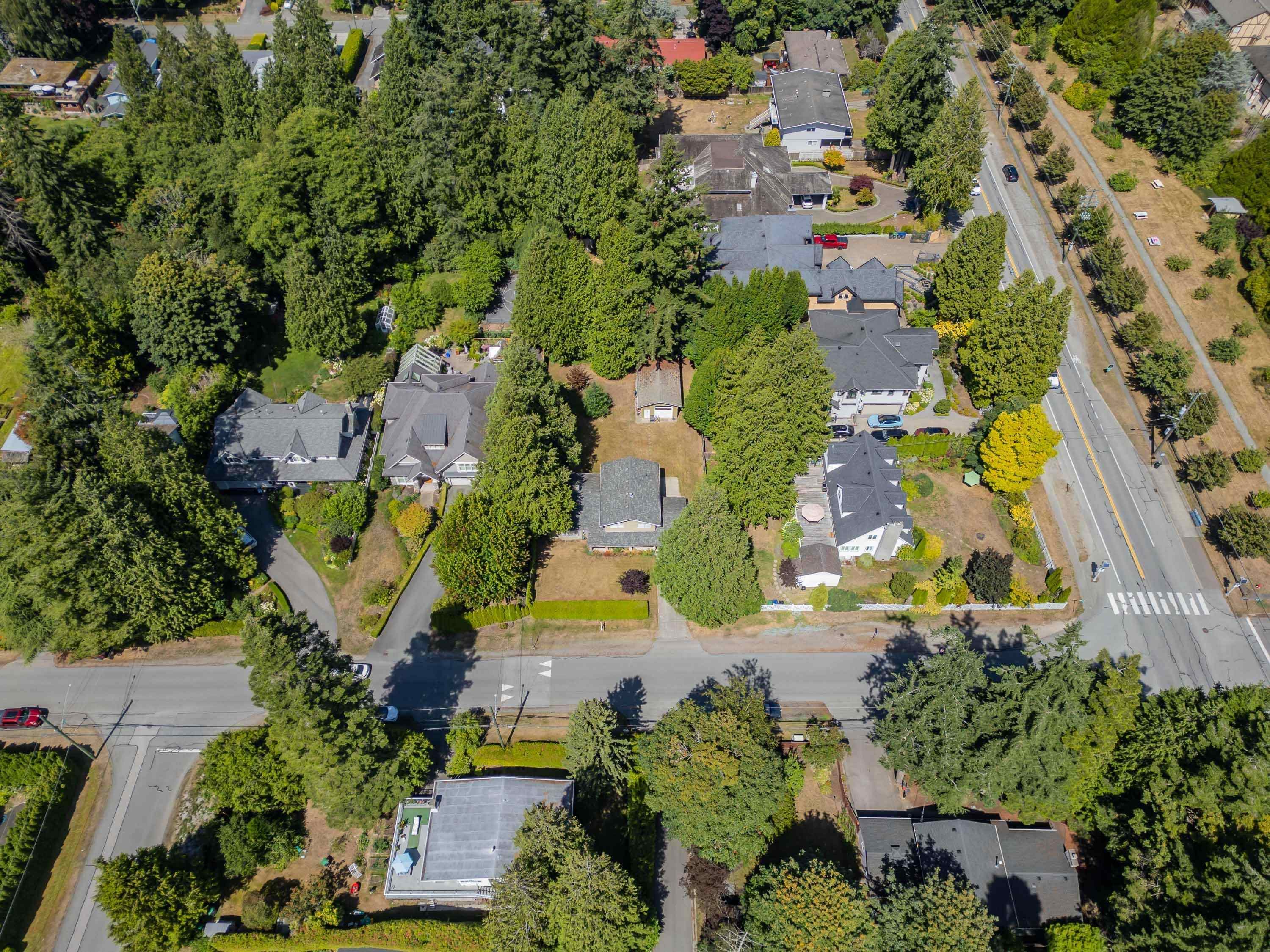 12765 22 Avenue, Surrey, V4A 2B9 — photo 4