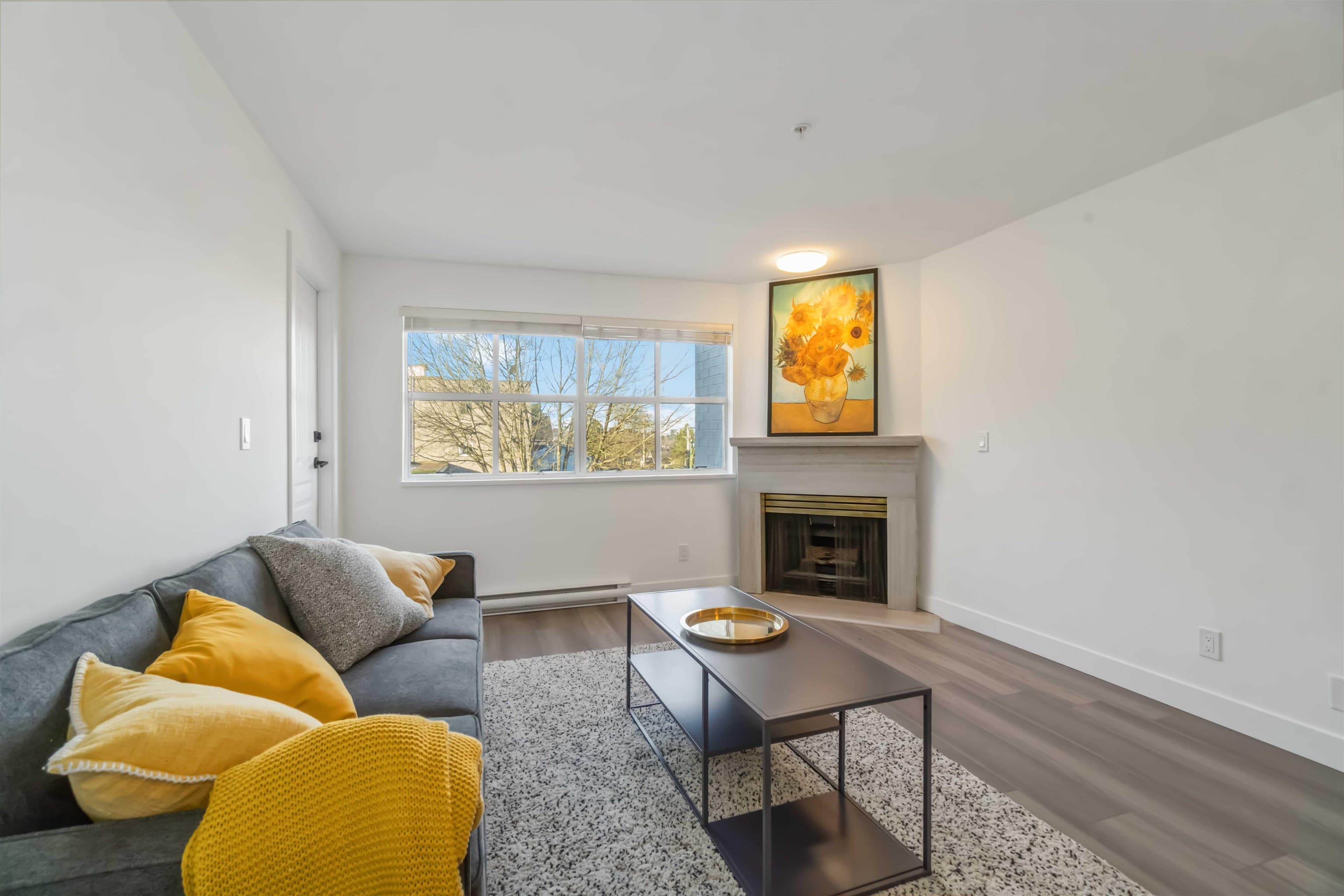309 - 2928 Commercial Drive, Vancouver, V5N 4C9 — photo 3