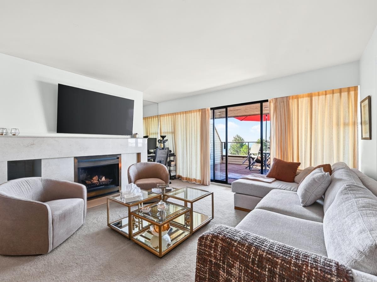 33 - 2236 Folkestone Way, West Vancouver, V7S 2X7 — photo 2