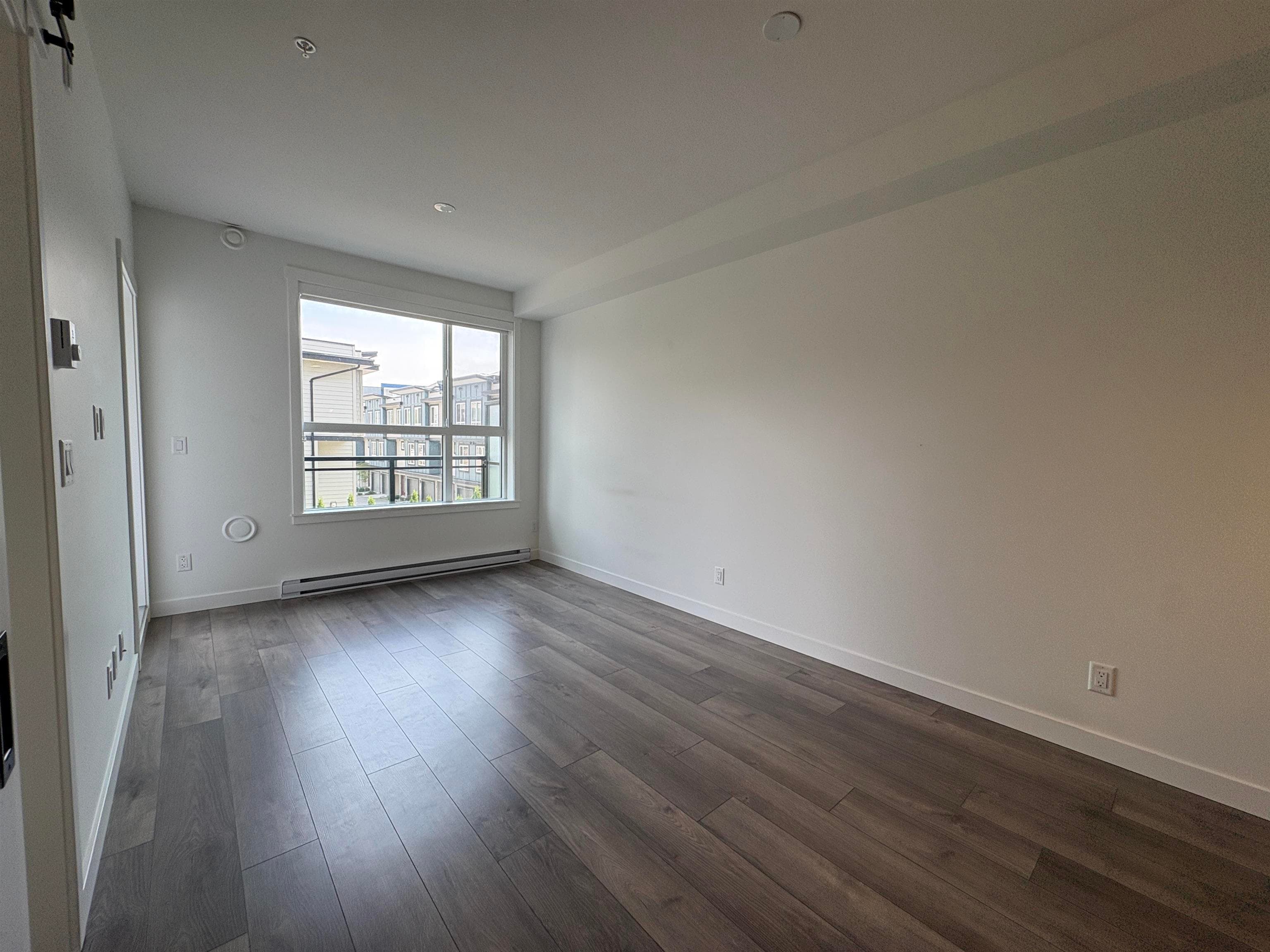 203 - 5504 Brydon Crescent, Langley, V3A 0R3 — photo 3