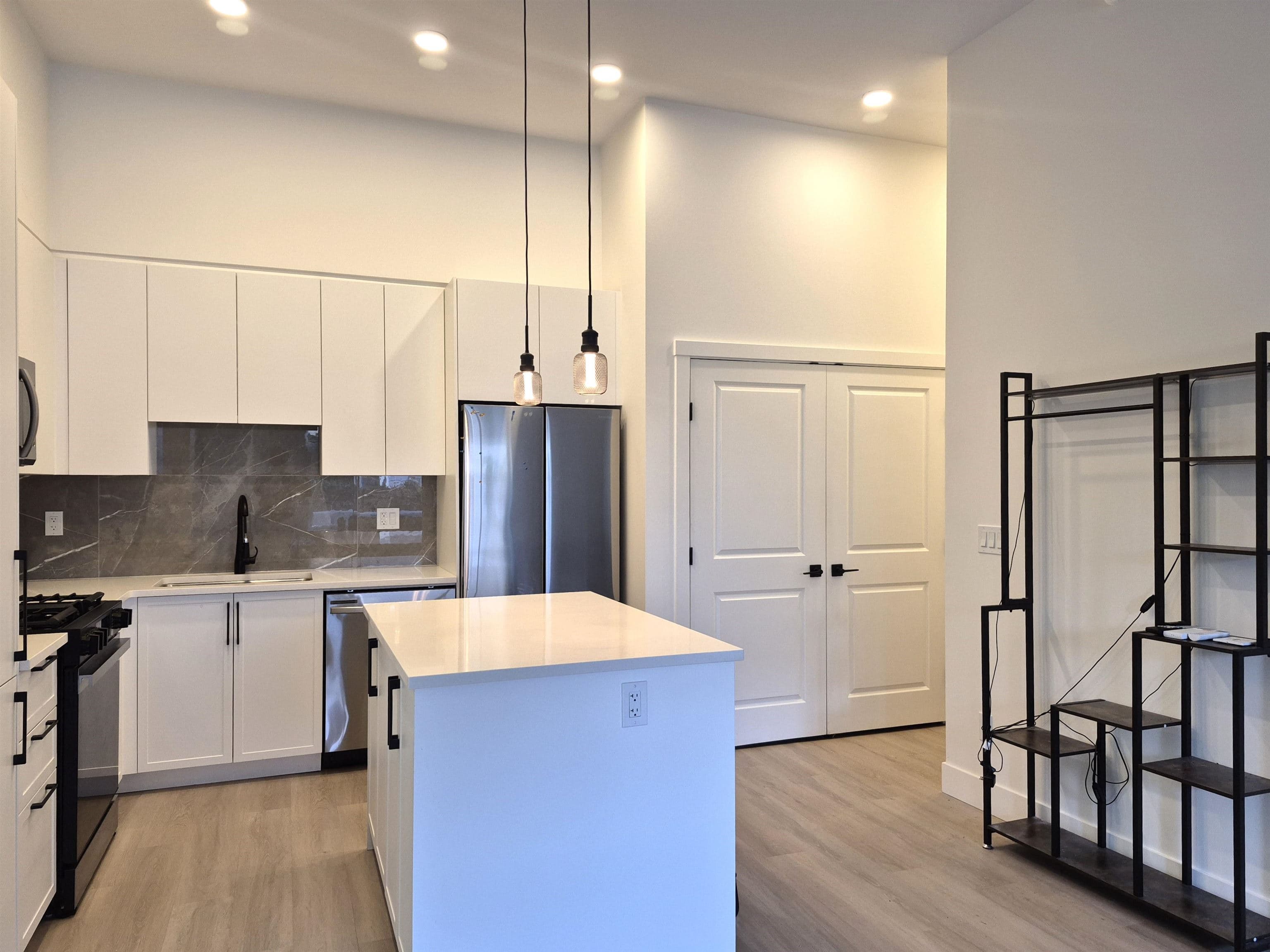 107 - 3528 146a Street, Surrey, V4P 0H4 — photo 3