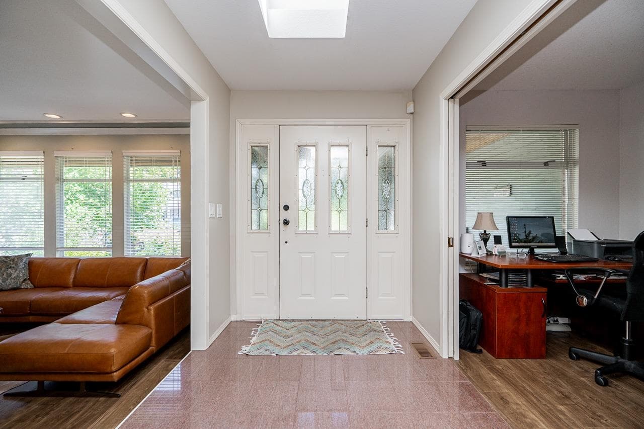 12461 205 Street, Maple Ridge, V2X 0B1 — photo 3