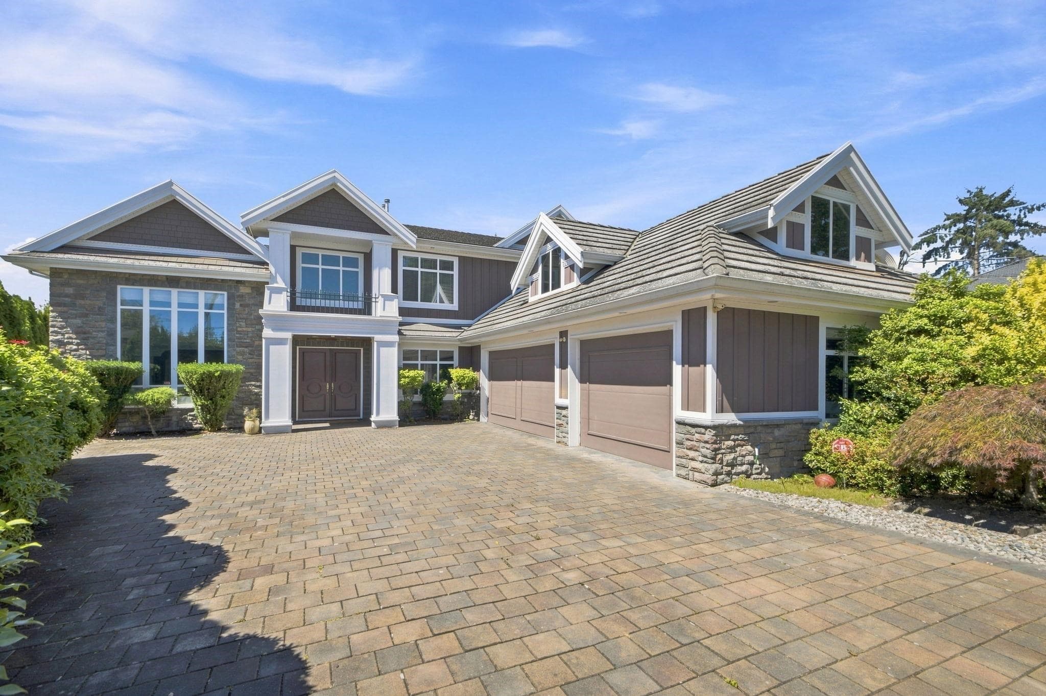 5671 Forsyth Crescent, Richmond, V7C 2C2 — photo 2