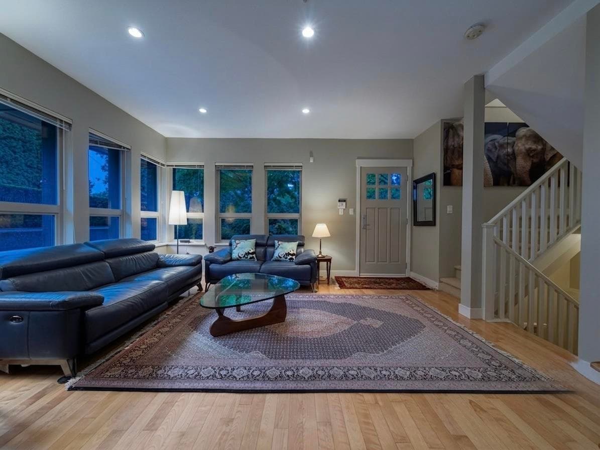 2982 Chesterfield Avenue, North Vancouver, V7N 3M6 — photo 5
