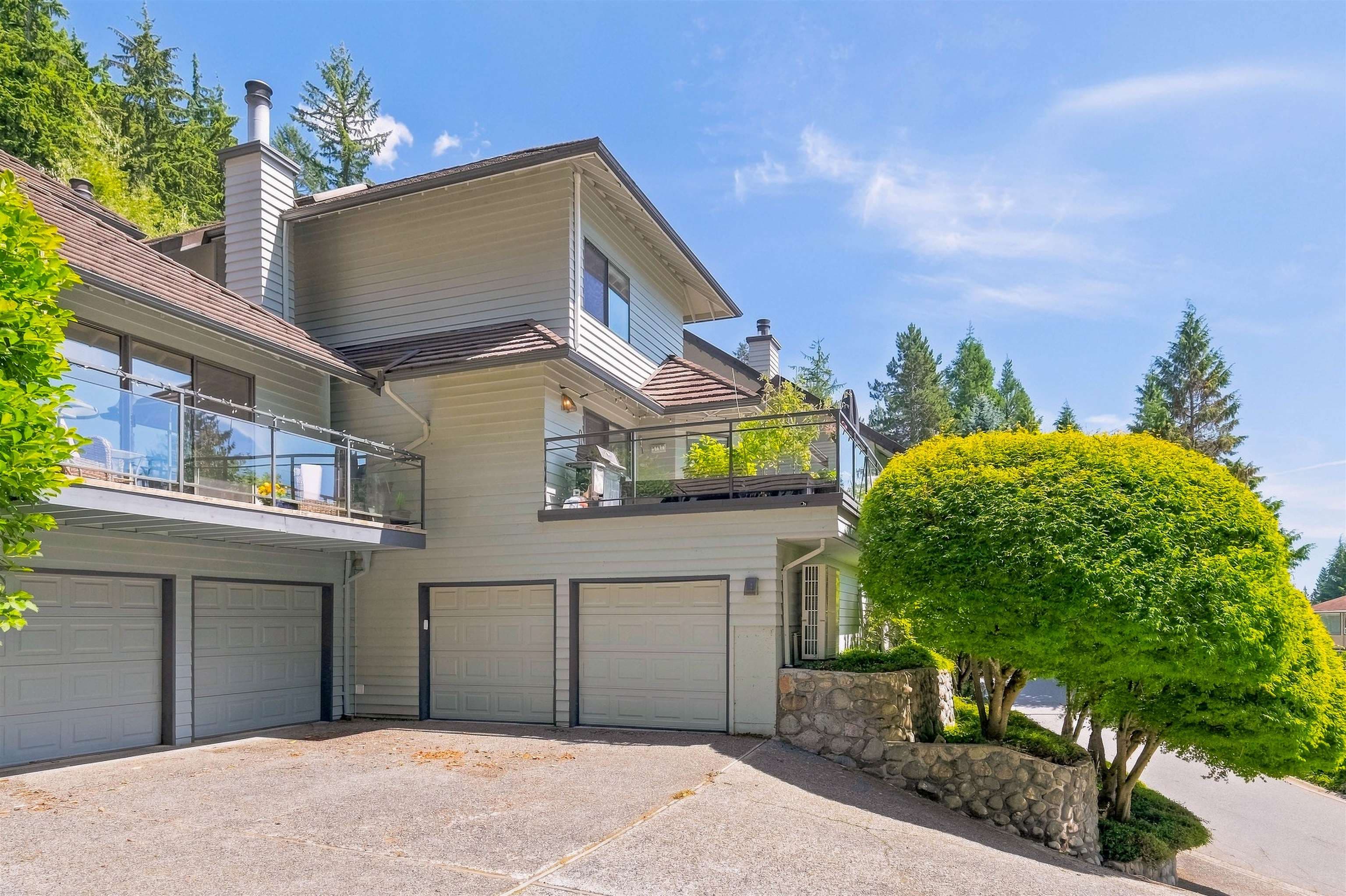 5723 Owl Court, North Vancouver, V7R 4V1 — photo 1