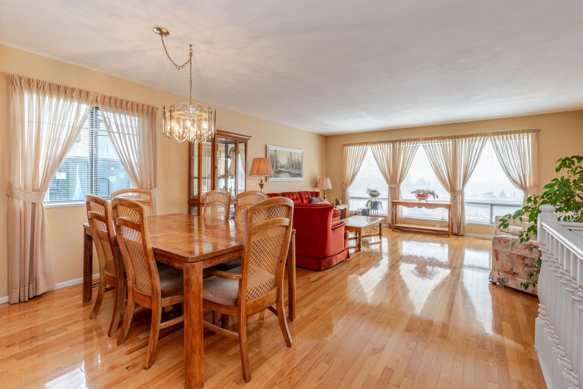 434 Alouette Drive, Coquitlam, V3C 4Y8 — photo 5