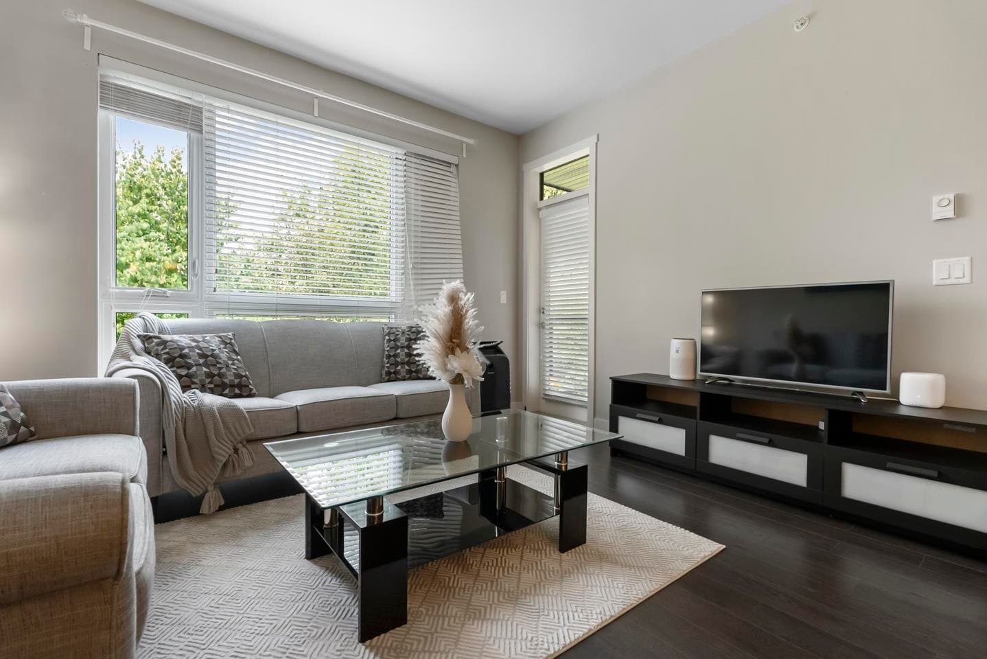 406 - 14358 60 Avenue, Surrey, V3X 0G3 — photo 3