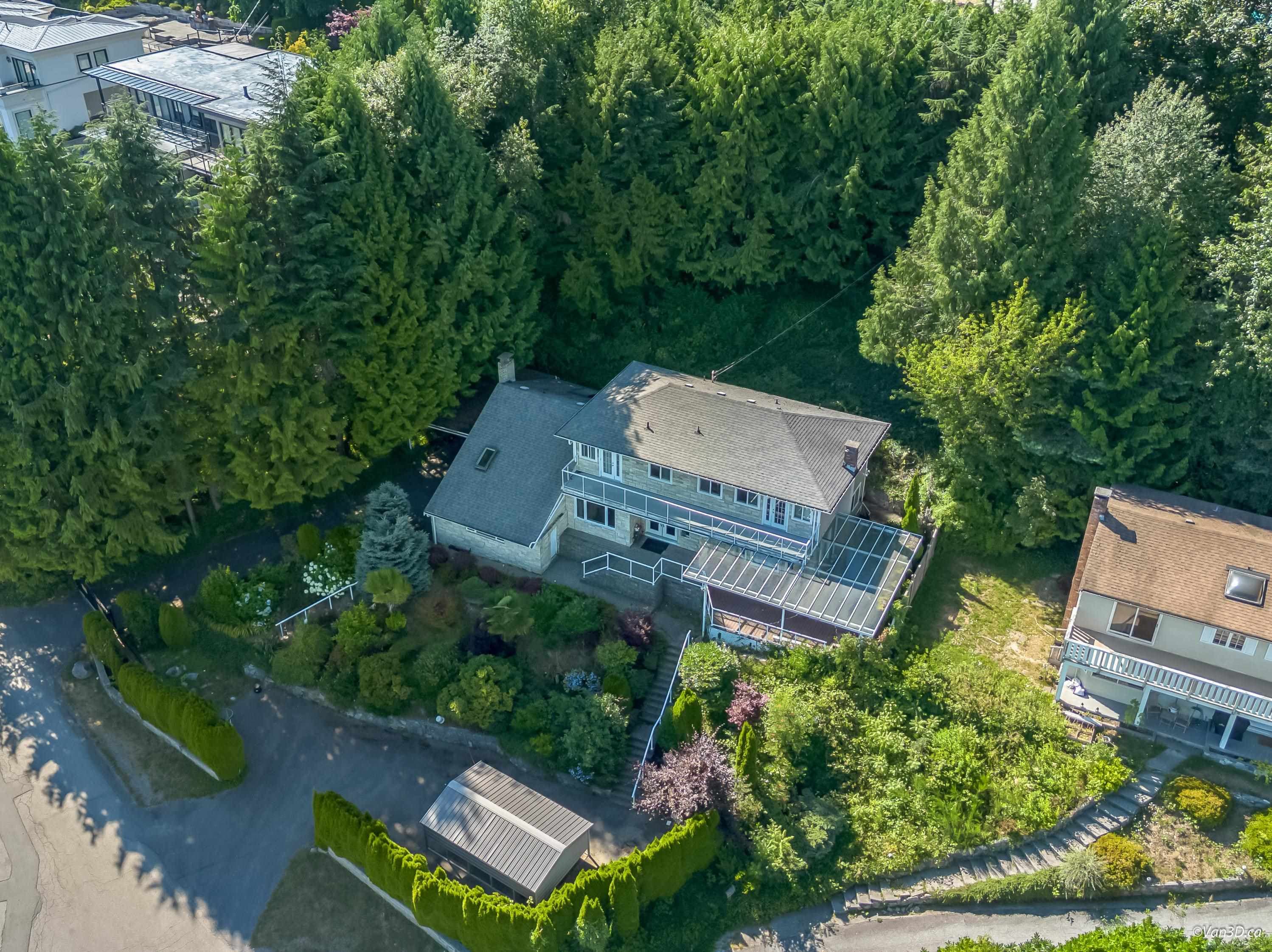 661 Andover Crescent, West Vancouver, V7S 1Y4 — photo 2