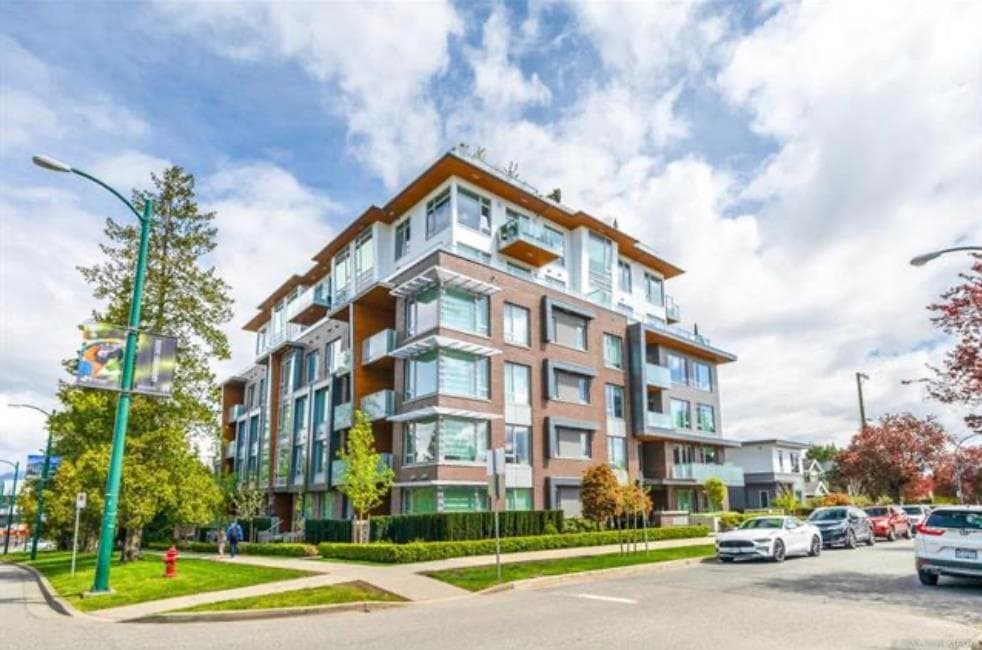 487 W 26th Avenue, Vancouver, V5Y 0M8 — photo 1