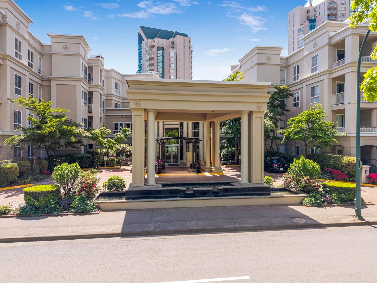 340 - 3098 Guildford Way, Coquitlam, V3B 7W8 — photo 4