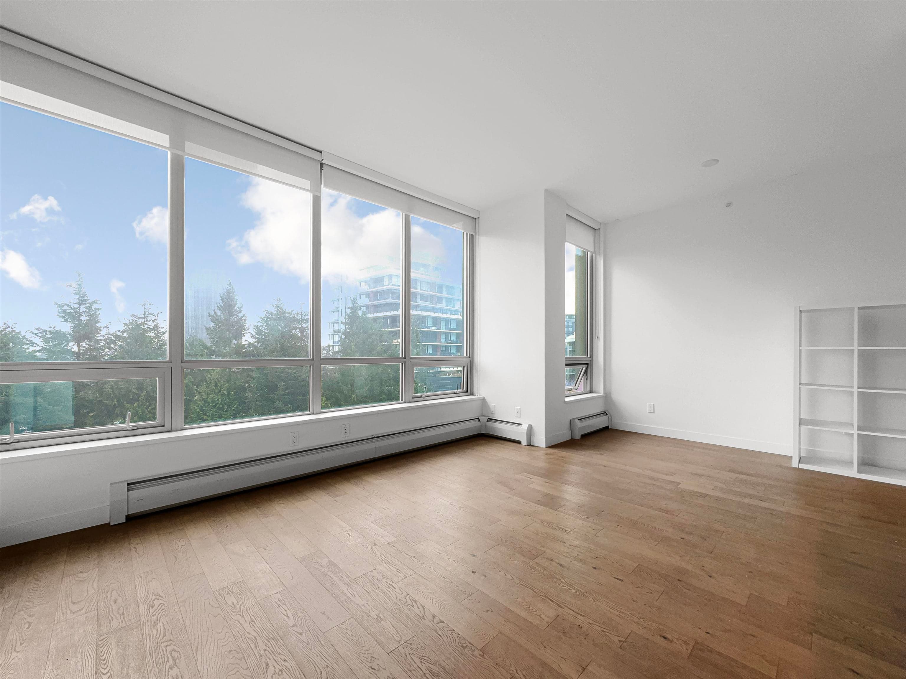 10xx - 9060 University Crescent, Burnaby, V5A 0E1 — photo 5