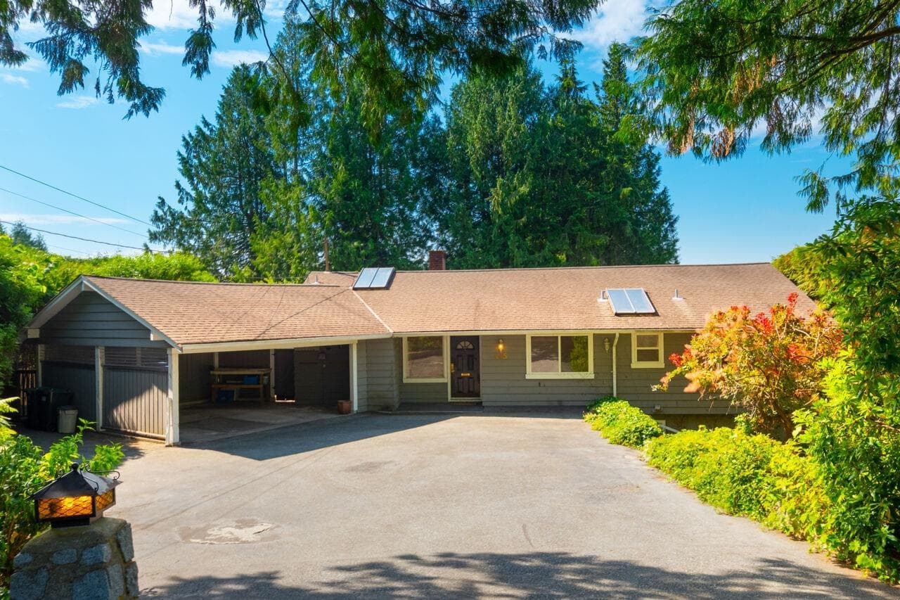 545 E Kings Road, North Vancouver, V7N 1J2 — photo 4