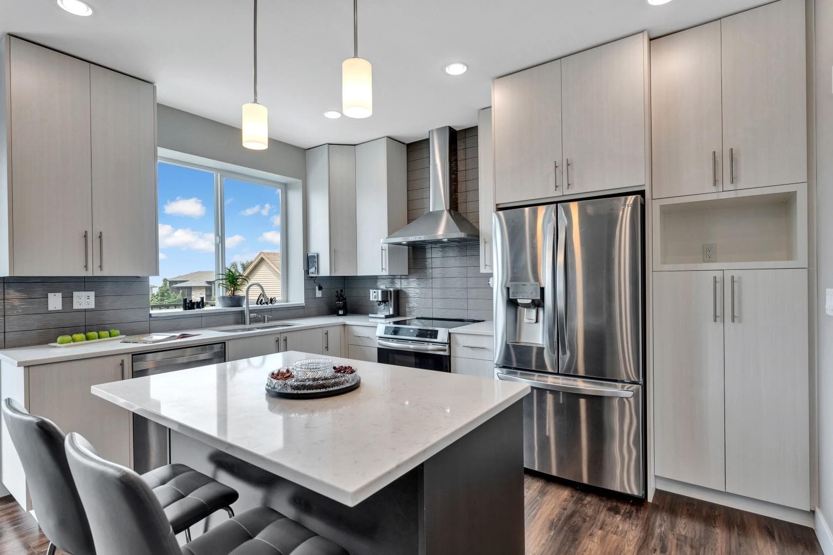 6185 Rexford Drive, Chilliwack, V2R 0L3 — photo 2