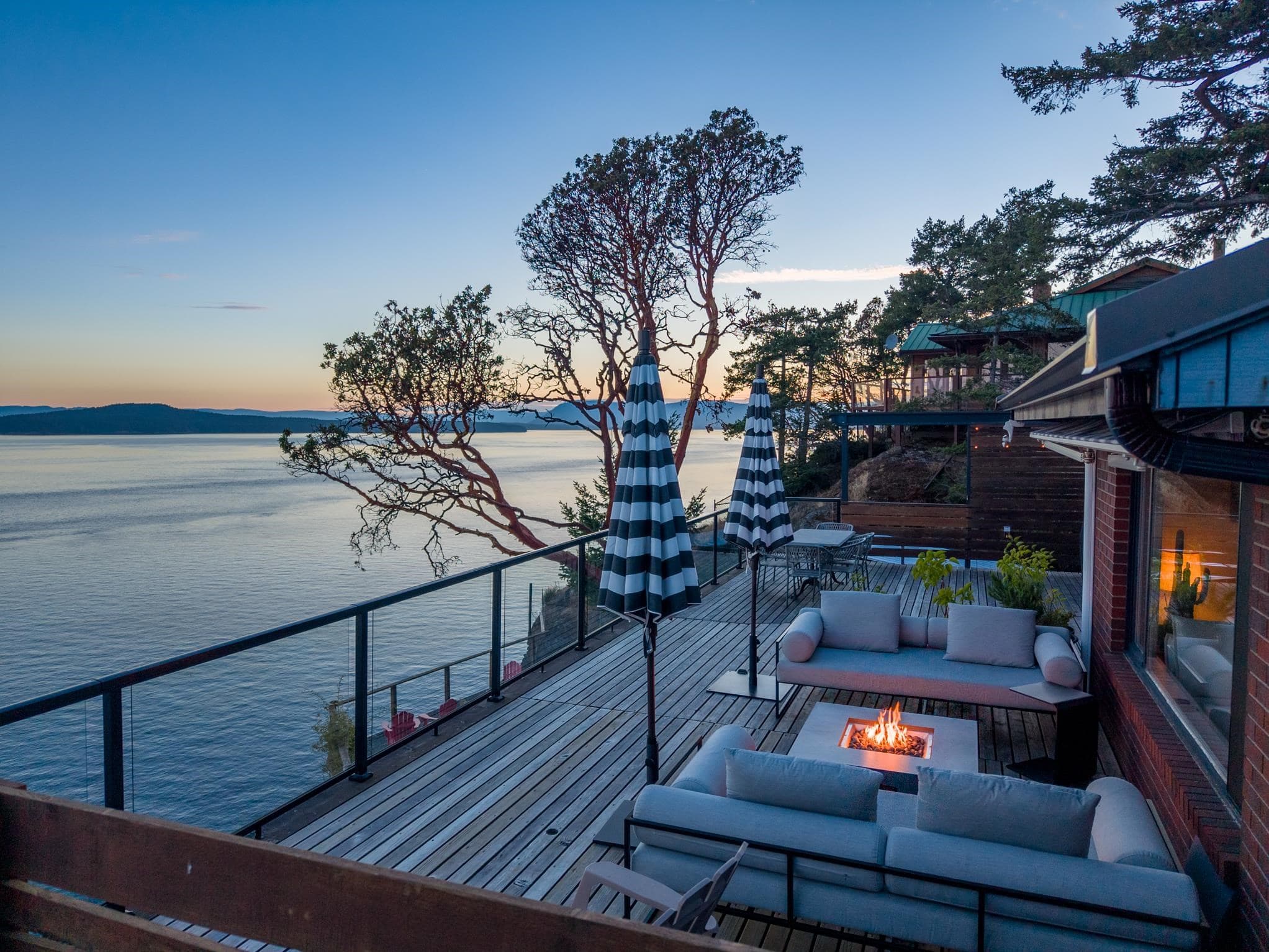 7918 Swanson View Drive, Pender Island, V0N 2M2 — photo 3