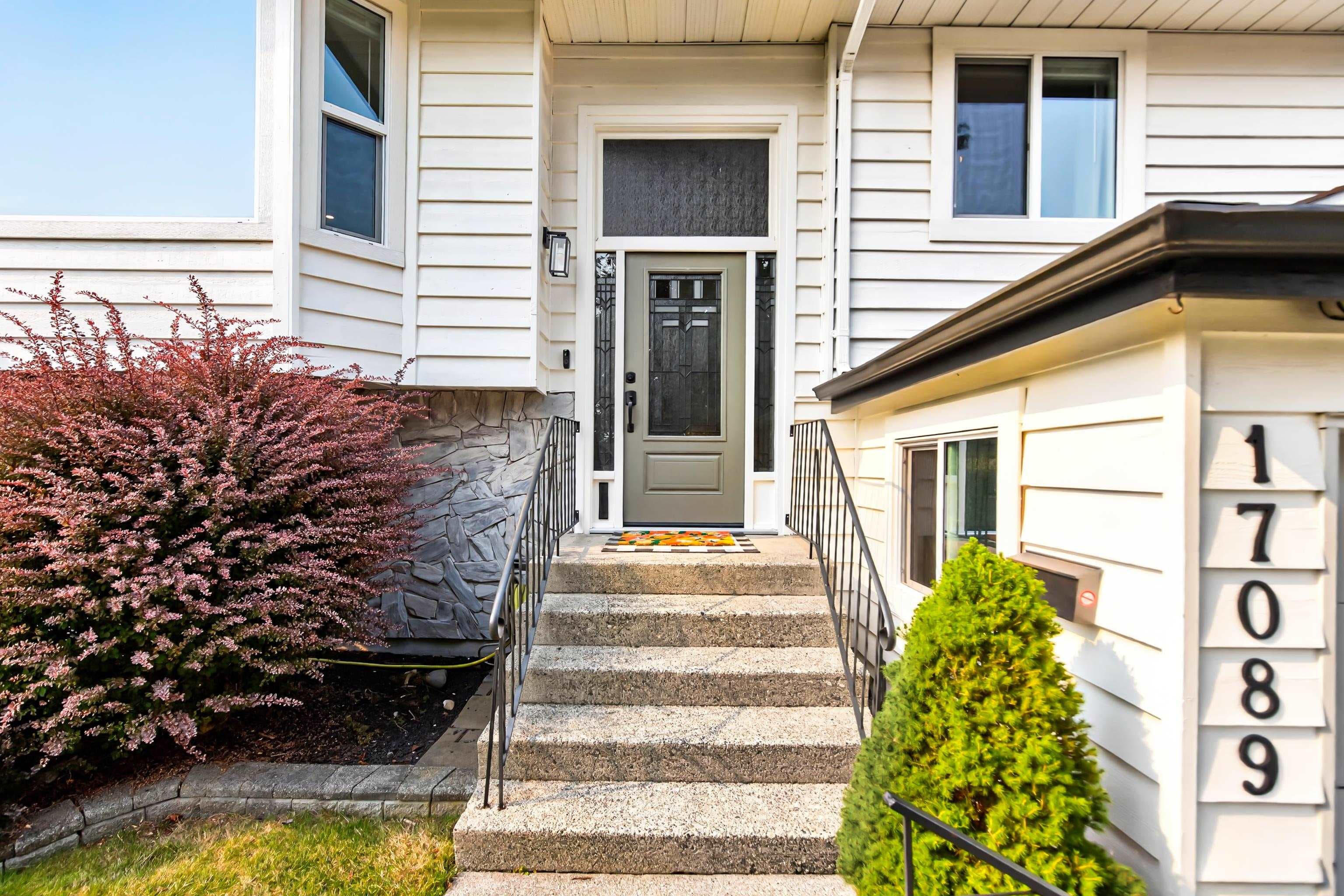 17089 60a Avenue, Surrey, V3S 6A7 — photo 4