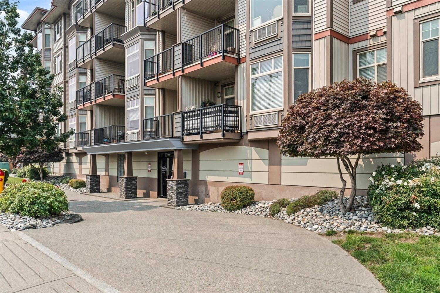 403 - 46021 Second Avenue, Chilliwack, V2P 1S6 — photo 2