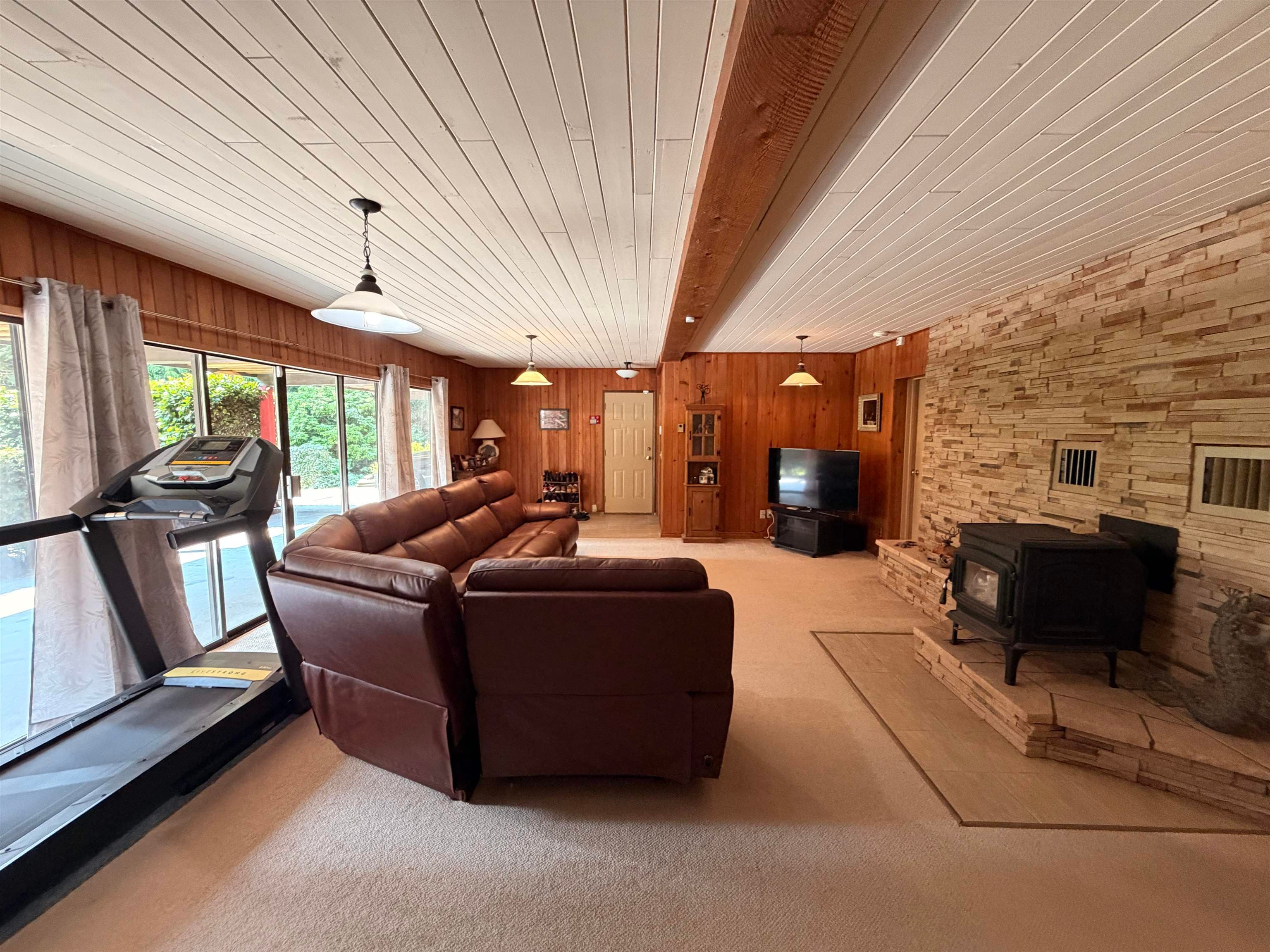 6568 Pickleball Court, Sechelt, V7Z 0N3 — photo 3