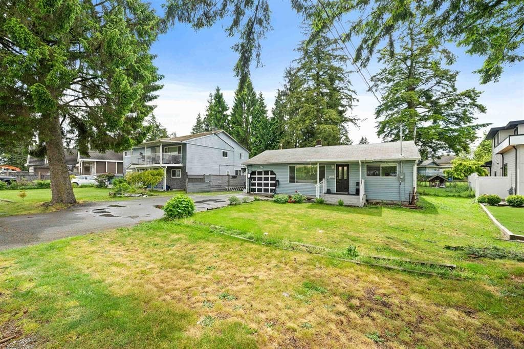 12232 85a Avenue, Surrey, V3W 3H6 — photo 1
