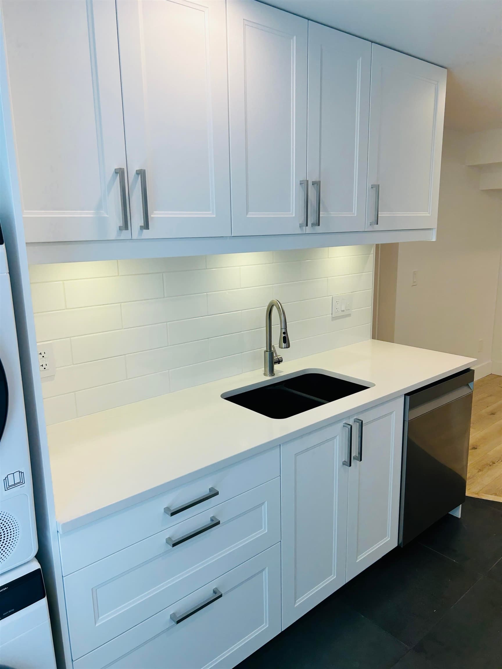 17291 1 Avenue, Surrey, V3Z 9R2 — photo 2