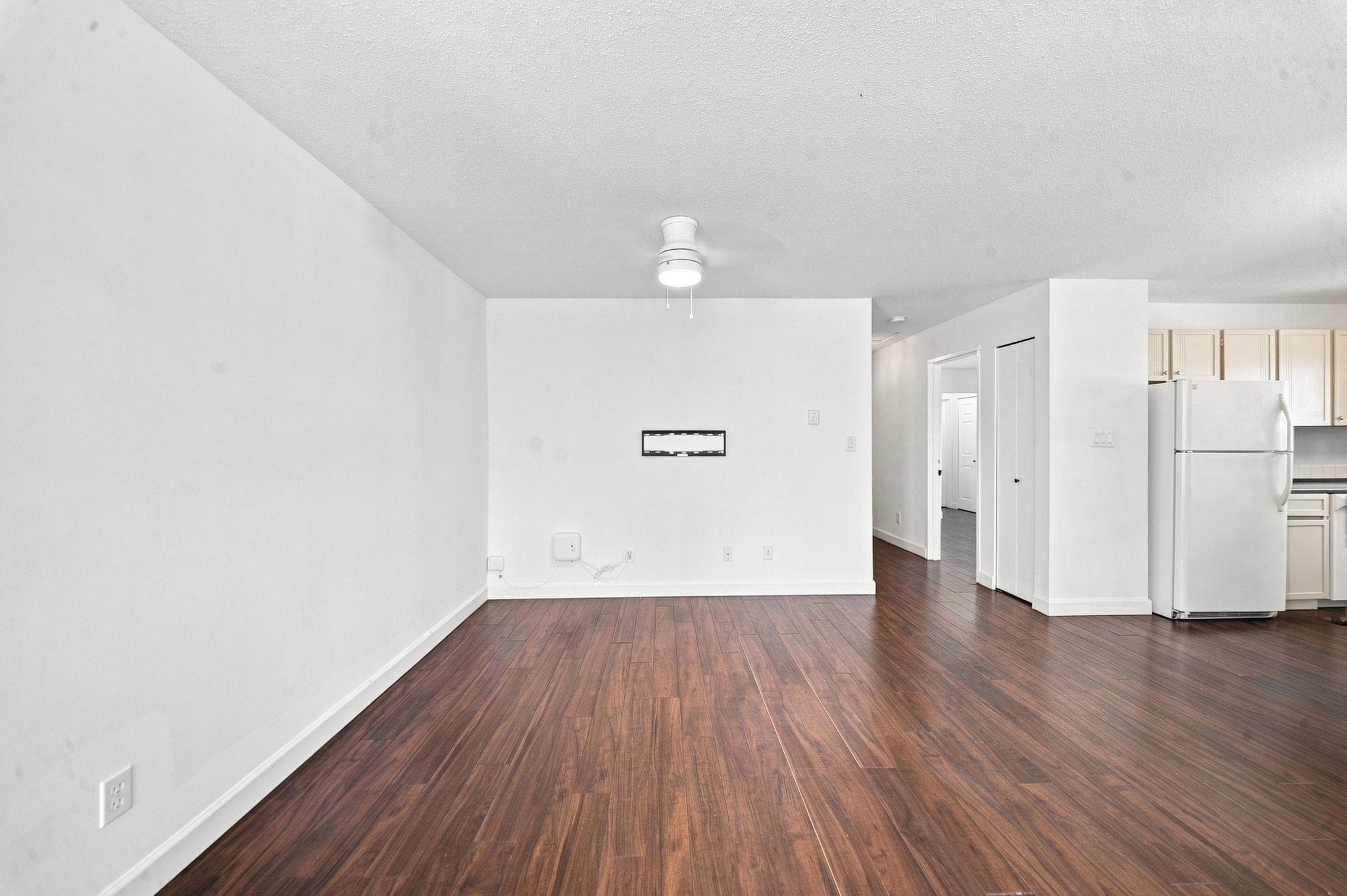 301 - 33598 George Ferguson Way, Abbotsford, V2S 2L8 — photo 4