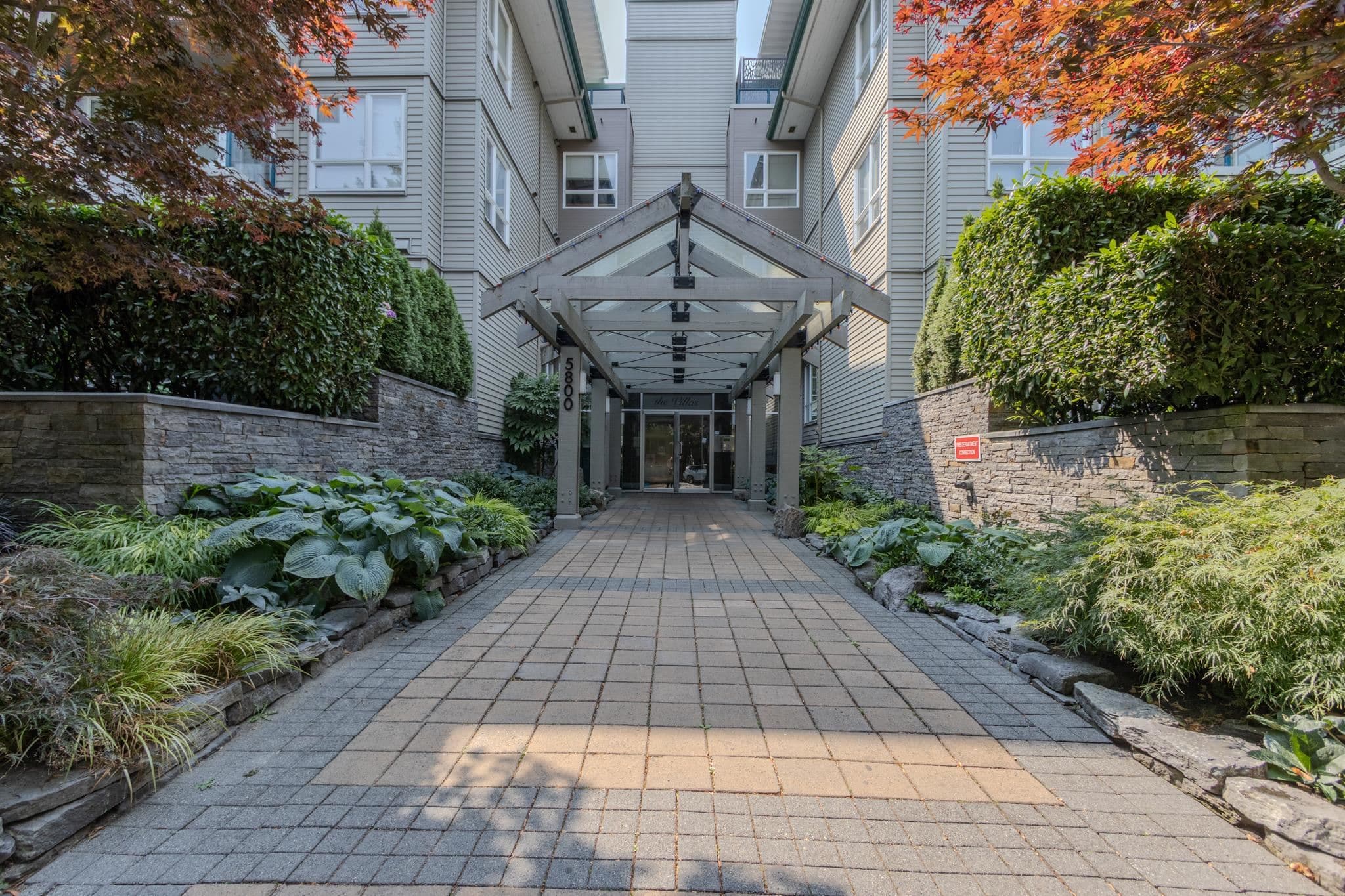 412 - 5800 Andrews Road, Richmond, V7E 6M2 — photo 2