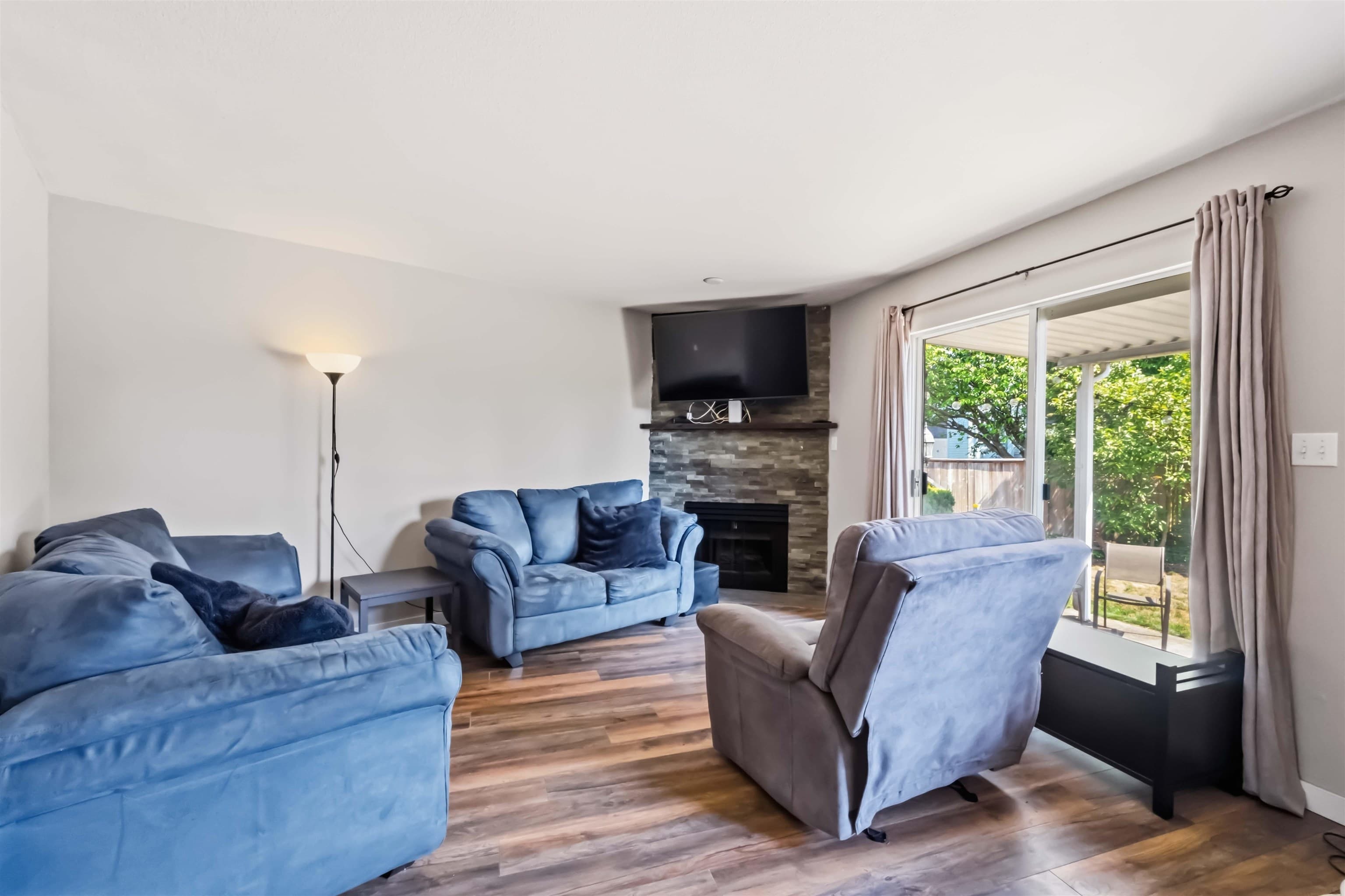 8 - 19240 119 Avenue, Pitt Meadows, V3Y 2E8 — photo 4