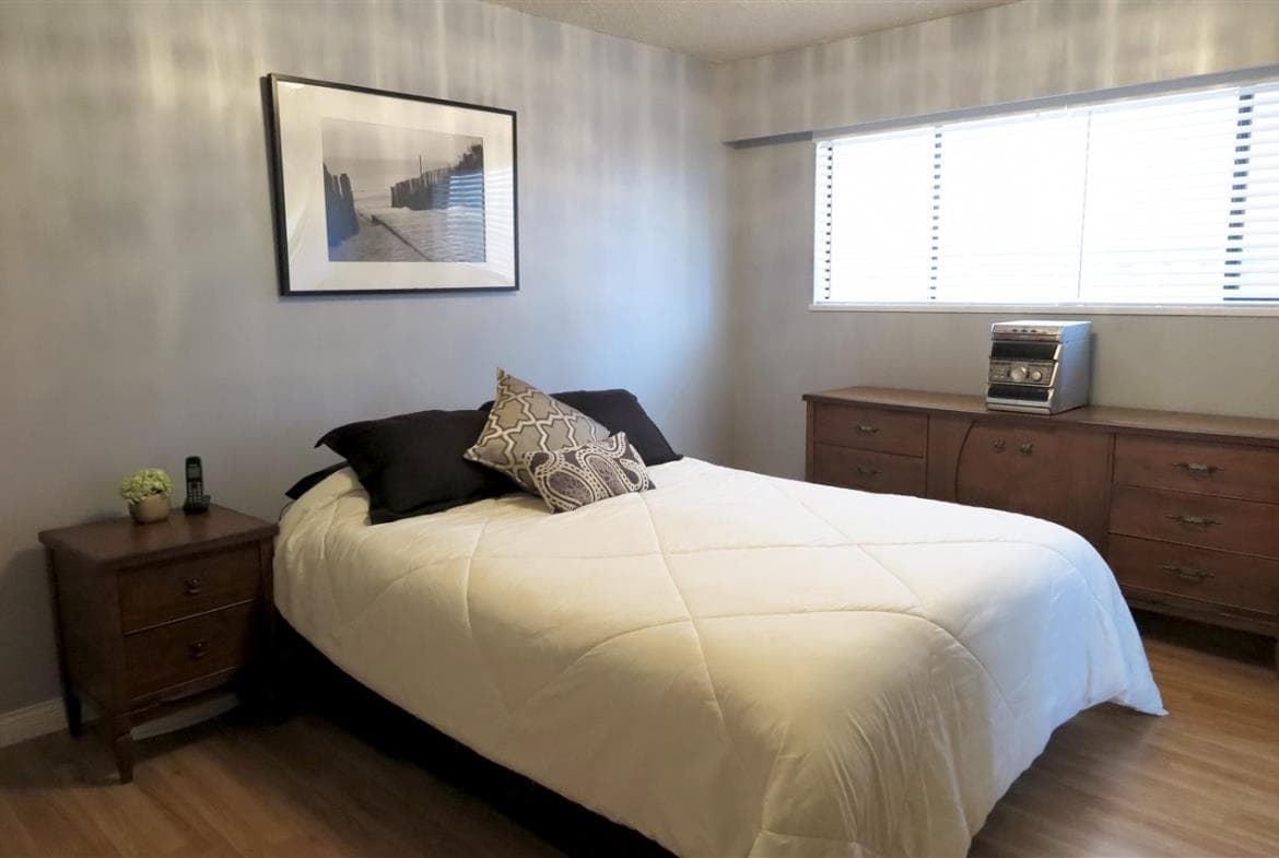 7291 Curtis Street, Burnaby, V5A 1K1 — photo 5