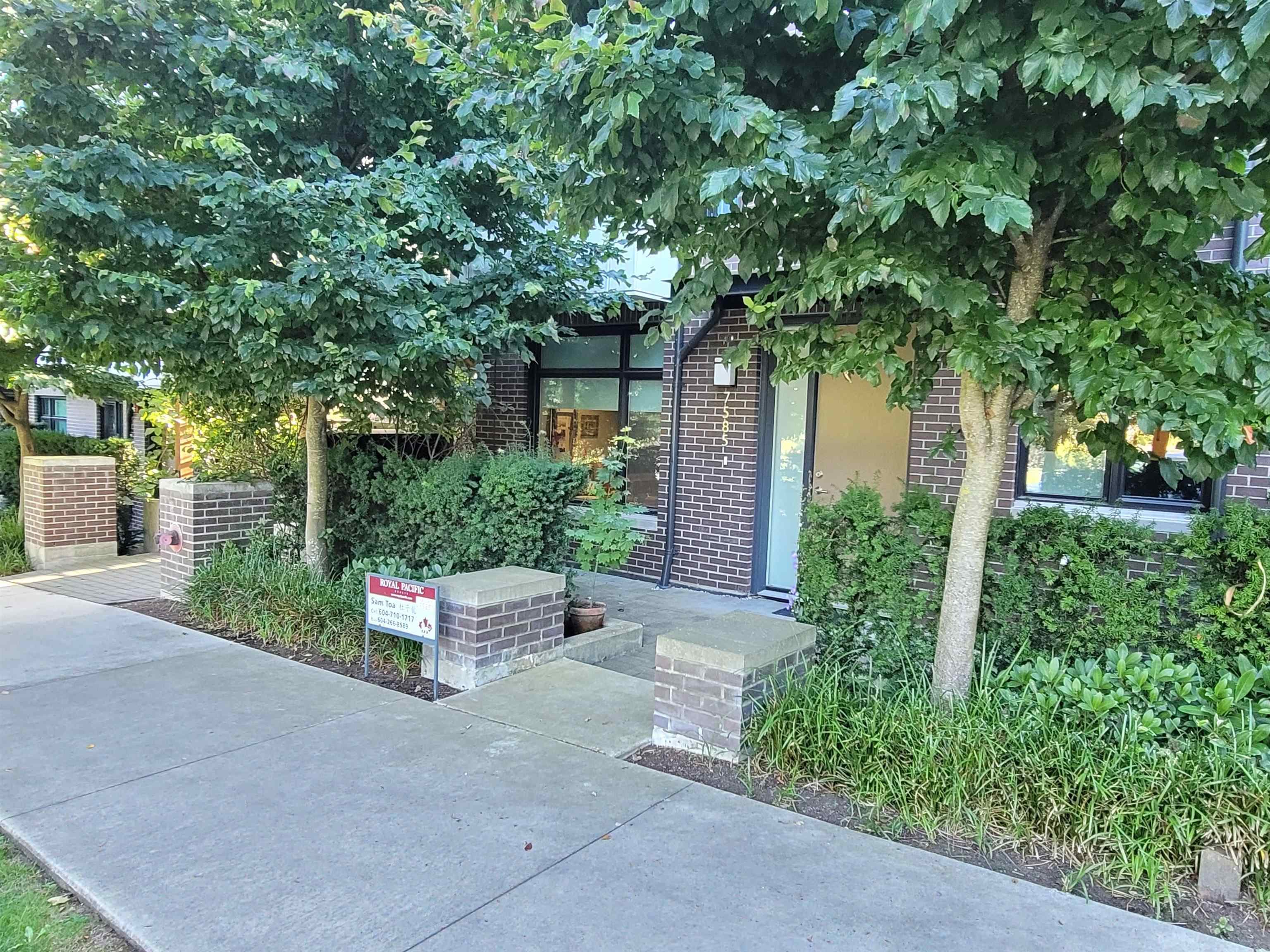 7585 Yukon Street, Vancouver, V5X 2Y4 — photo 2