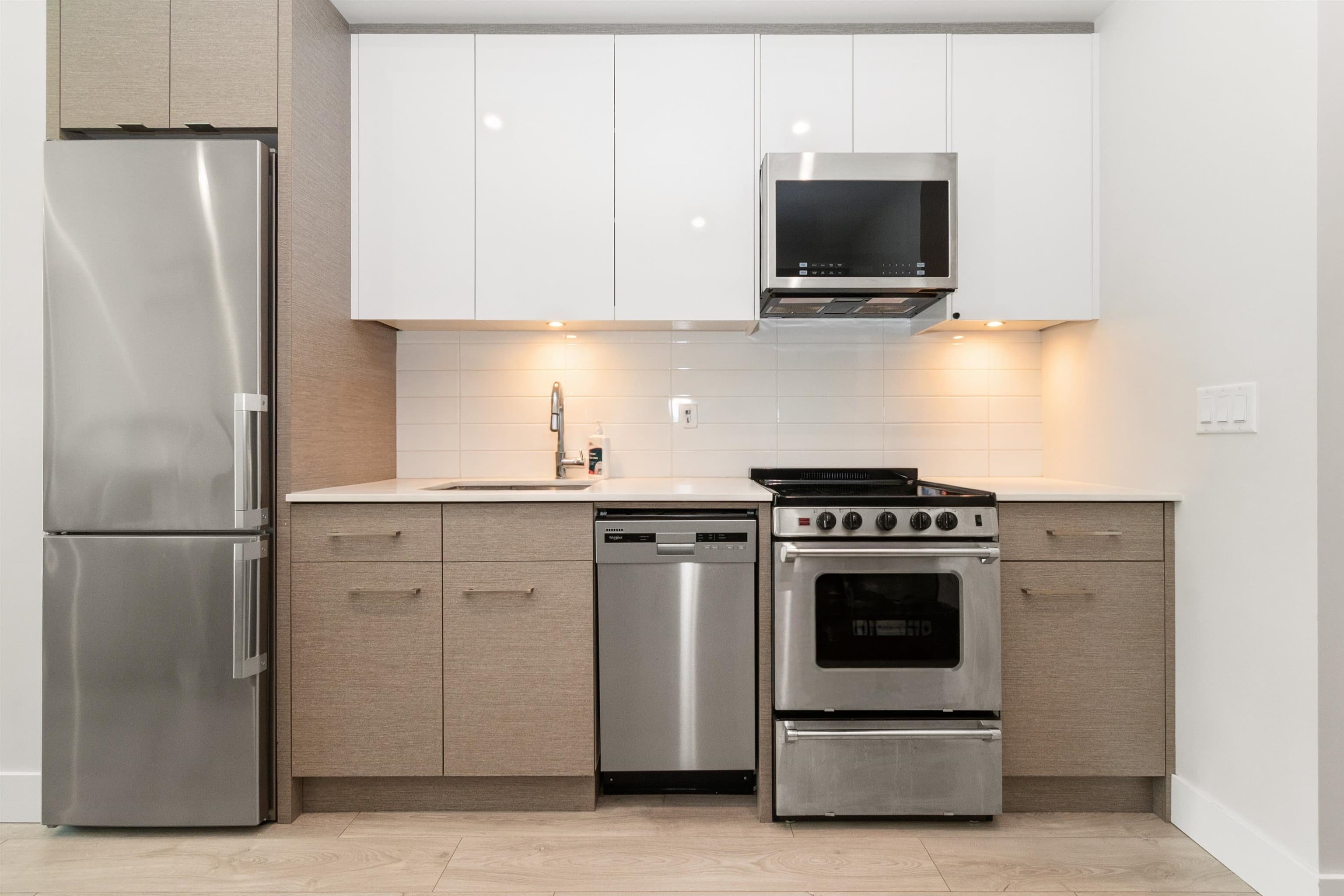 307 - 45510 Market Way, Chilliwack, V2R 6E1 — photo 3