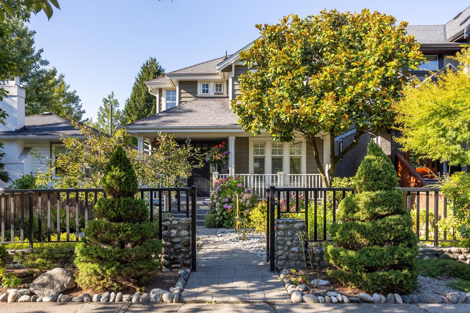 2985 W 16th Avenue, Vancouver