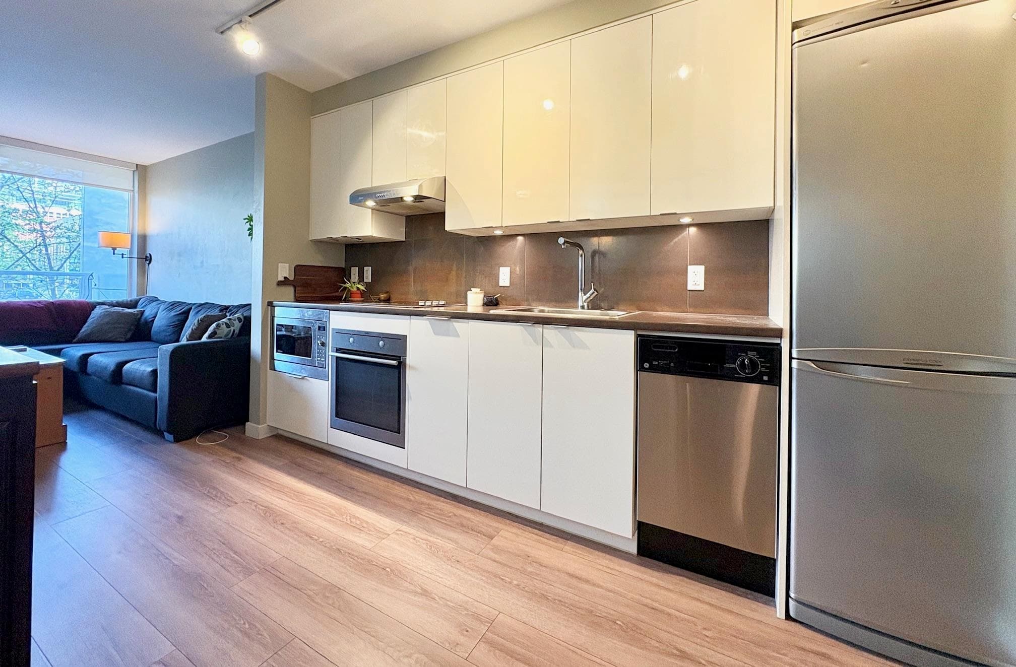 308 - 161 W Georgia Street, Vancouver, V6B 0K9 — photo 3