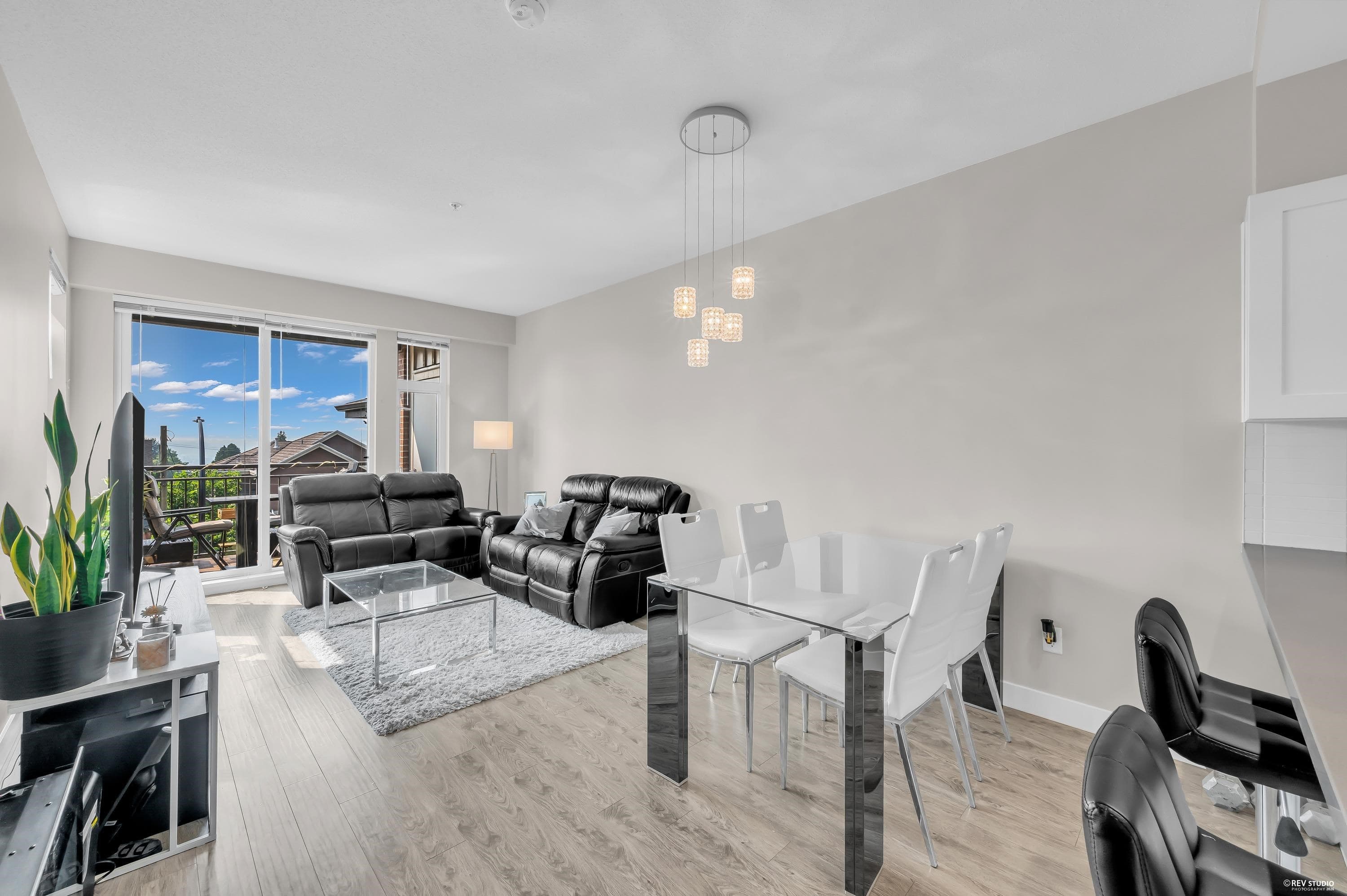 2201 - 963 Charland Avenue, Coquitlam