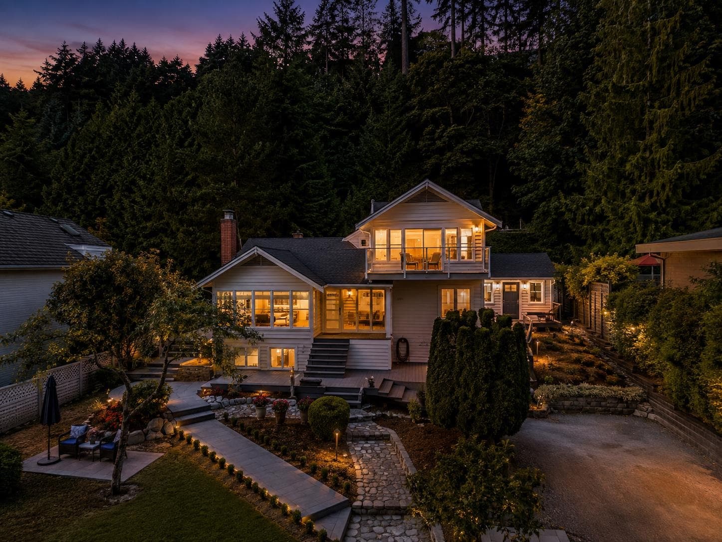 4043 Rose Crescent, West Vancouver, V7V 2N6 — photo 2