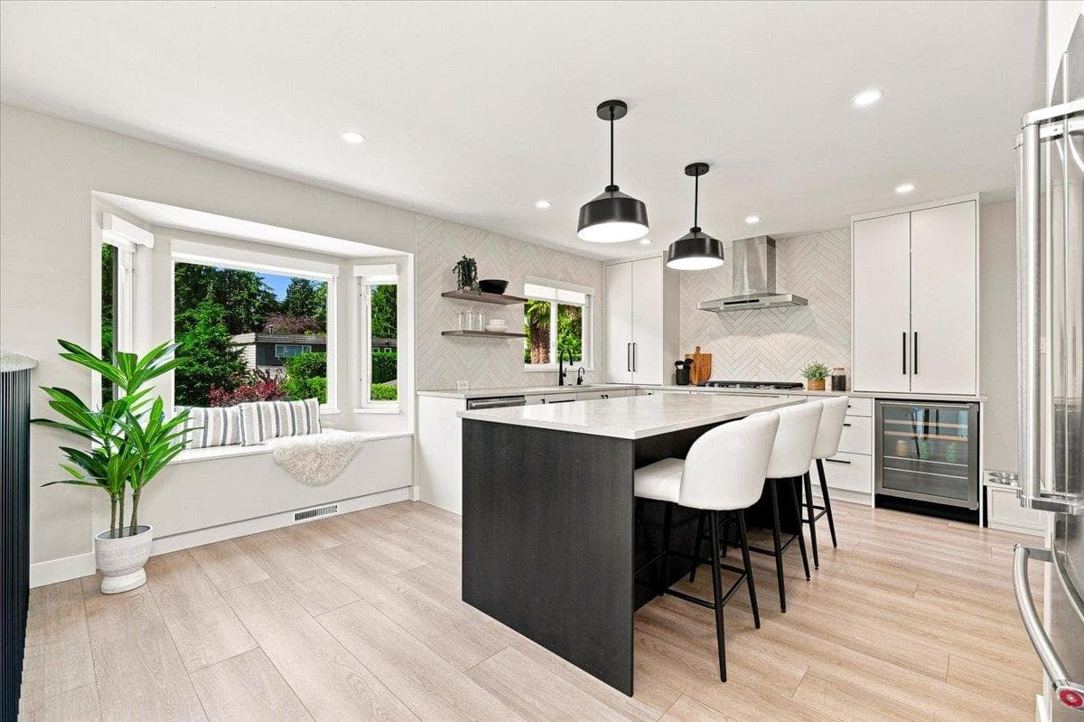 1999 Rufus Drive, North Vancouver, V7J 3N2 — photo 3