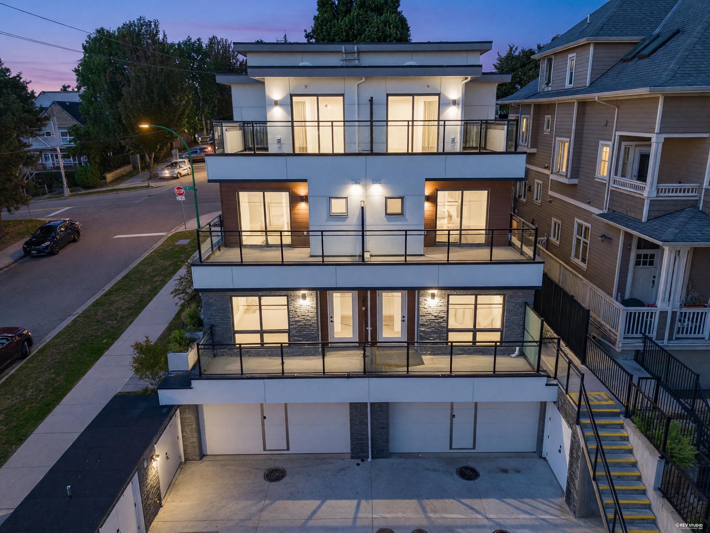 1 - 3800 Pender Street, Burnaby, V5C 2L5 — photo 2