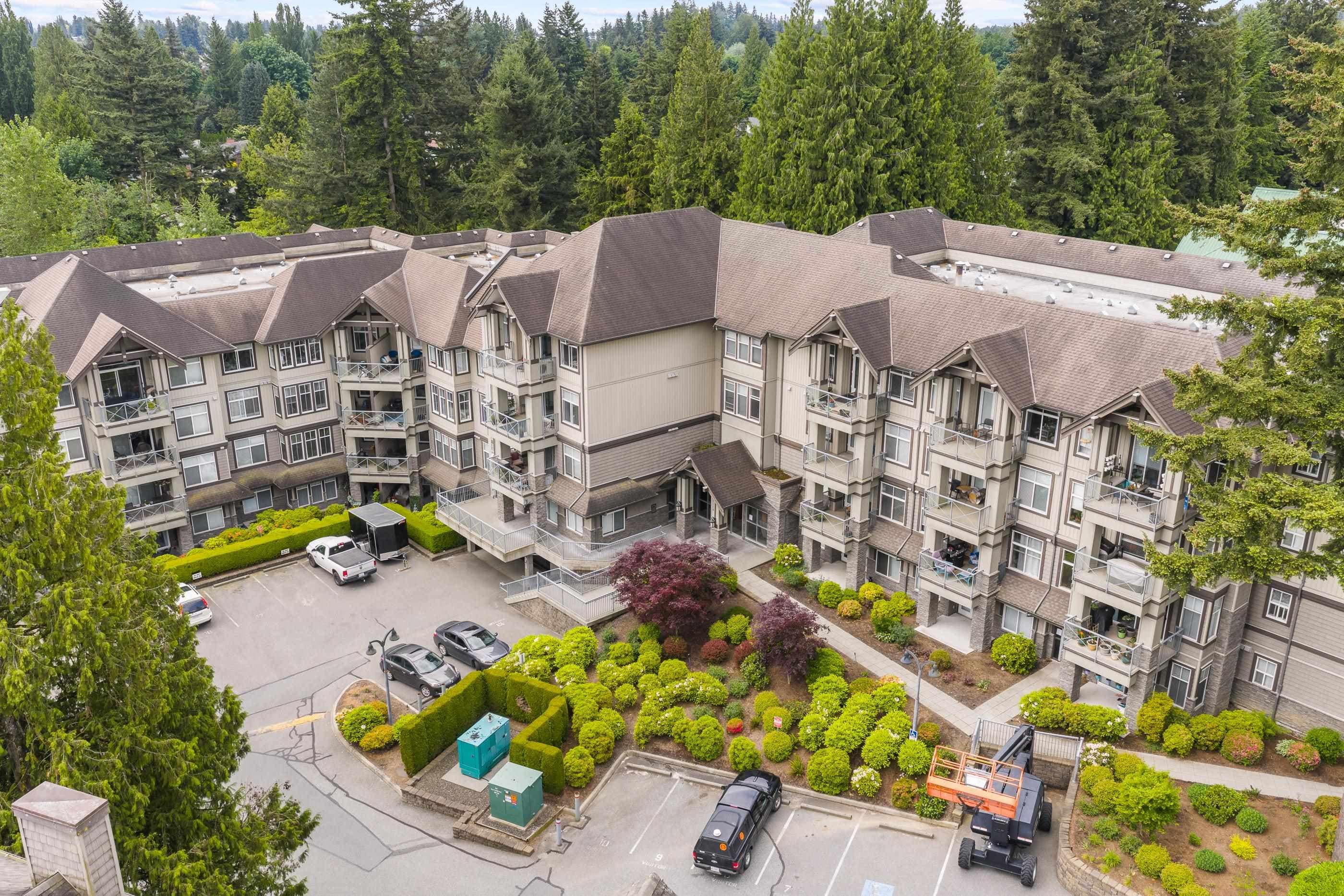 418 - 33318 E Bourquin Crescent, Abbotsford, V2S 0A6 — photo 2