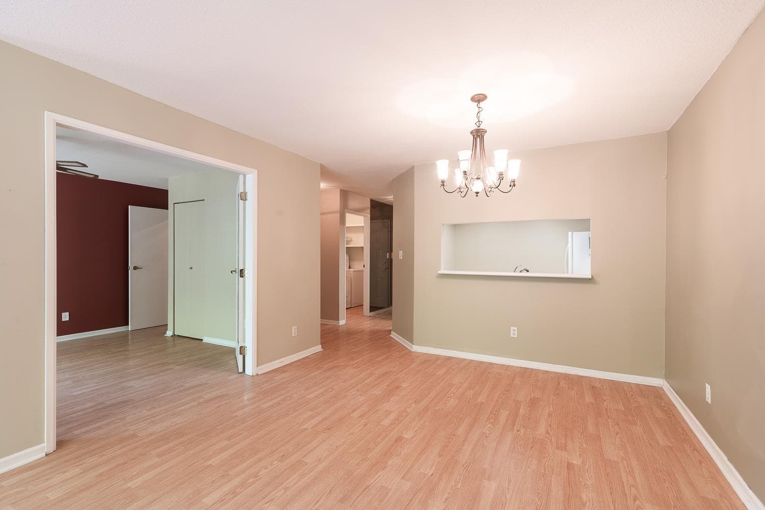208 - 1695 Augusta Avenue, Burnaby, V5A 4S8 — photo 4