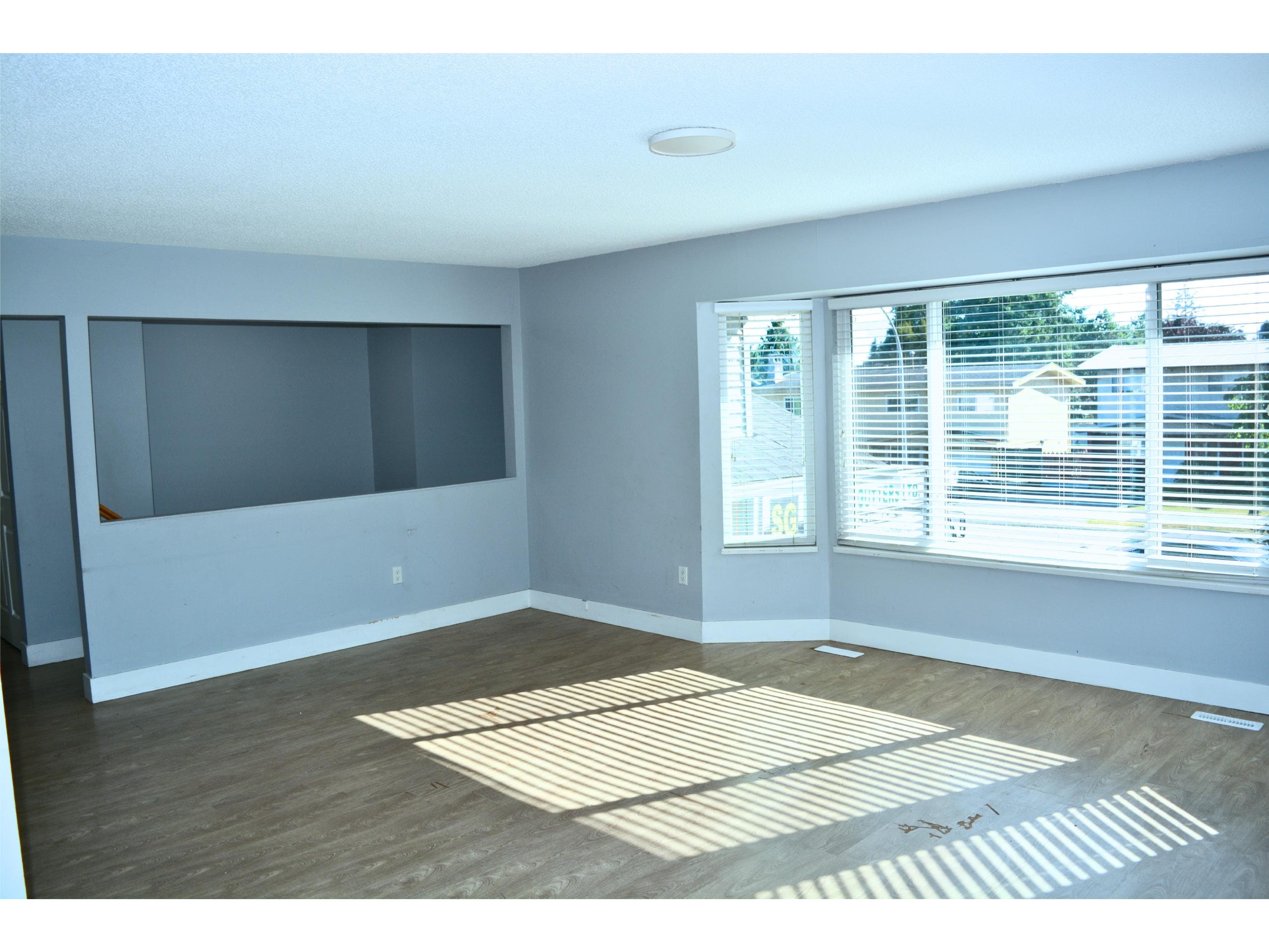9402 Prince Charles Boulevard, Surrey, V3V 1S6 — photo 5