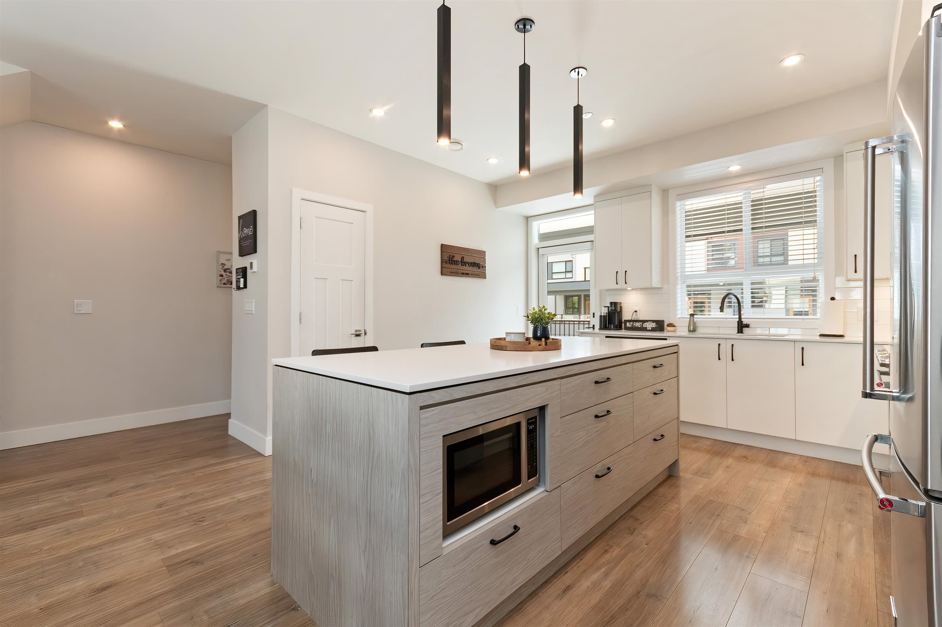 30 - 45500 Campus Drive, Chilliwack, V2R 6E9 — photo 2