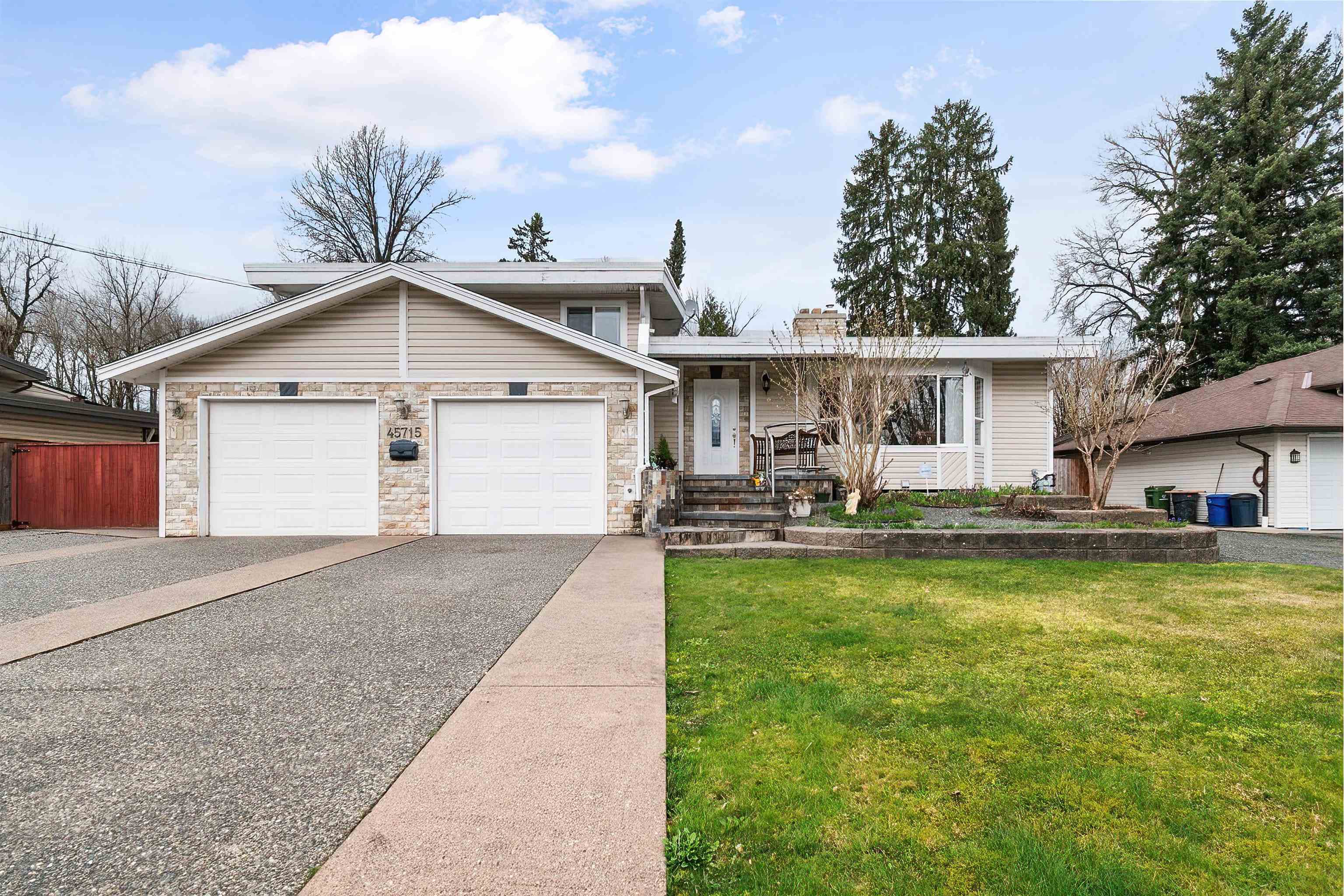 45715 Berkeley Avenue, Chilliwack, V2P 3N1 — photo 1